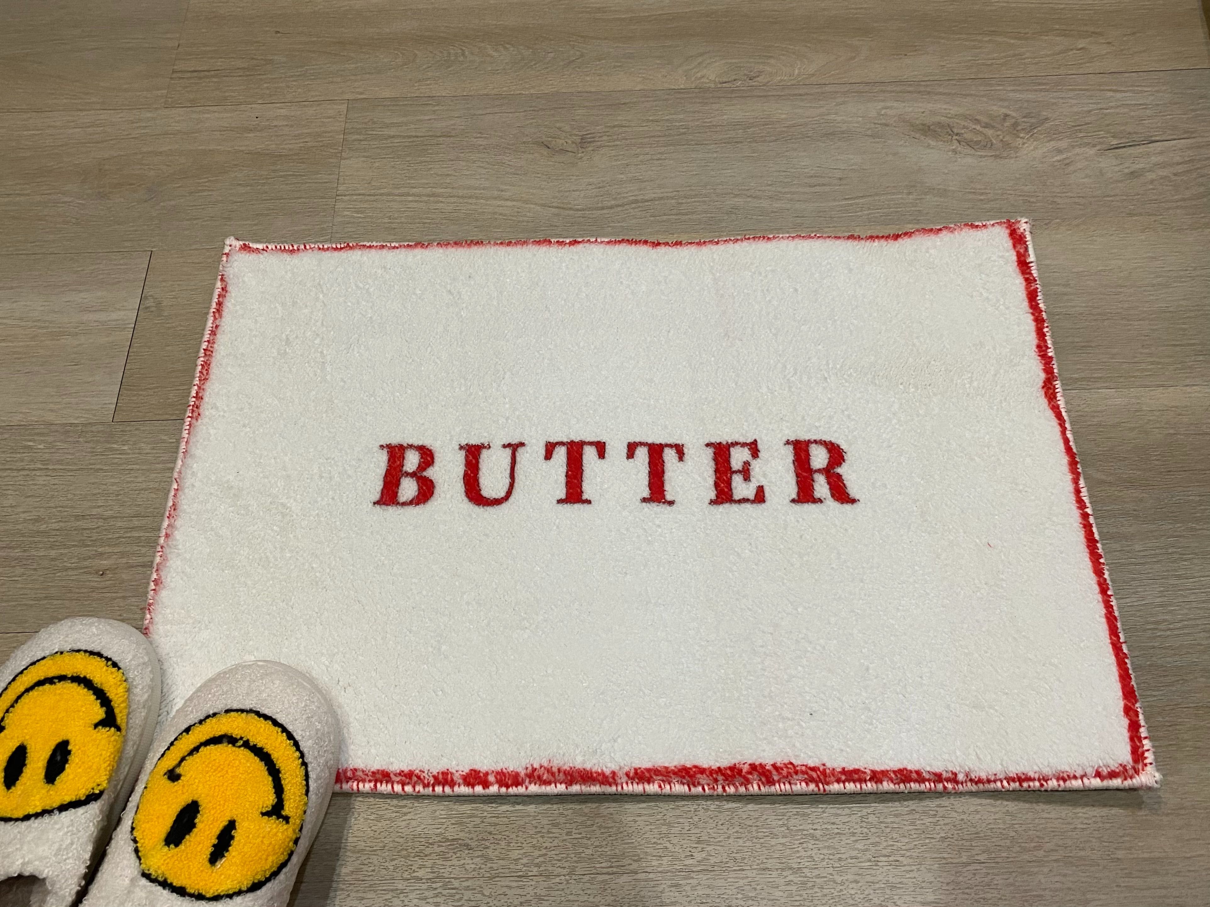 [พร้อมส่ง] พรมขนนุ่มลาย BUTTER 🧀 มินิมอล