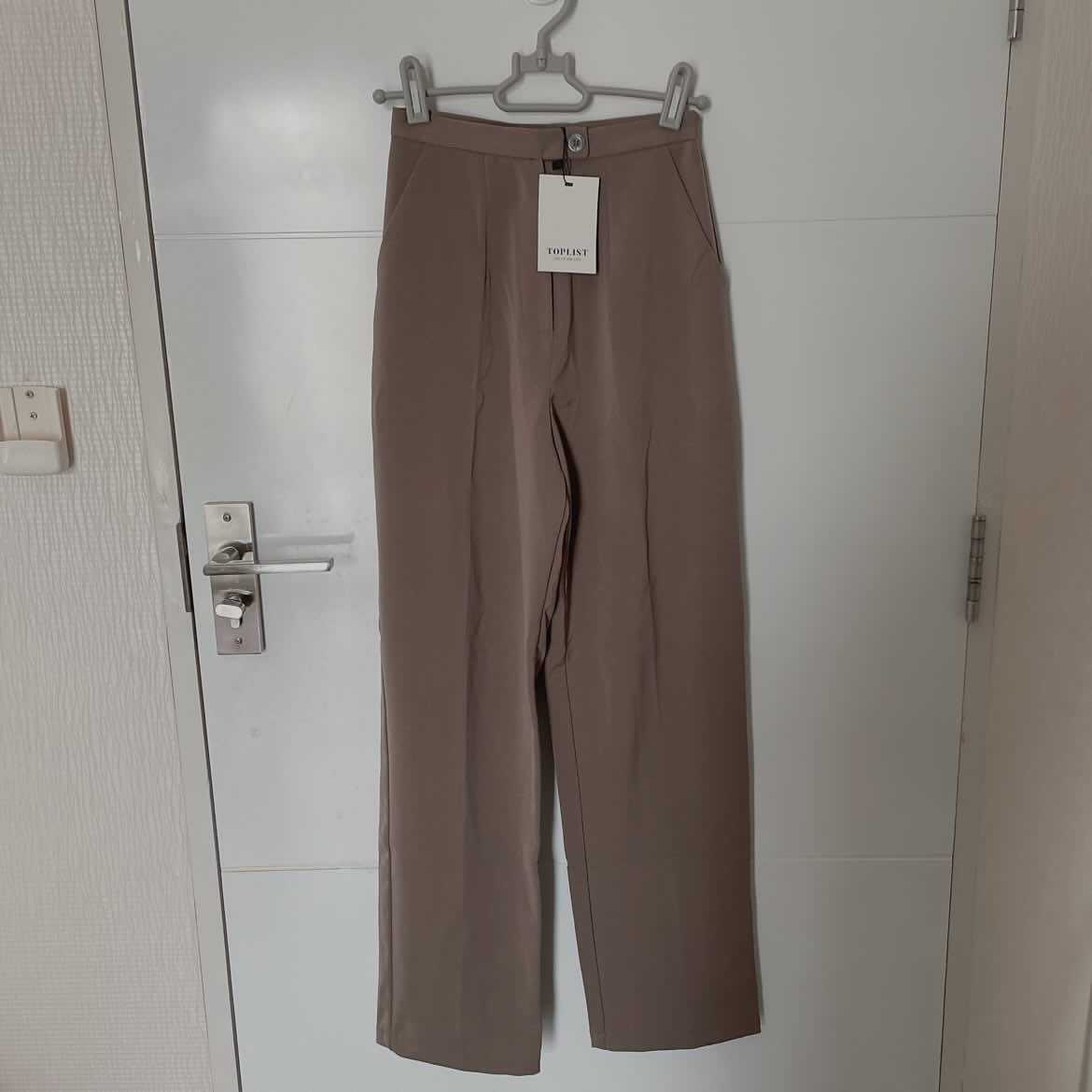 Richard trousers from #toplistbkk สี brown