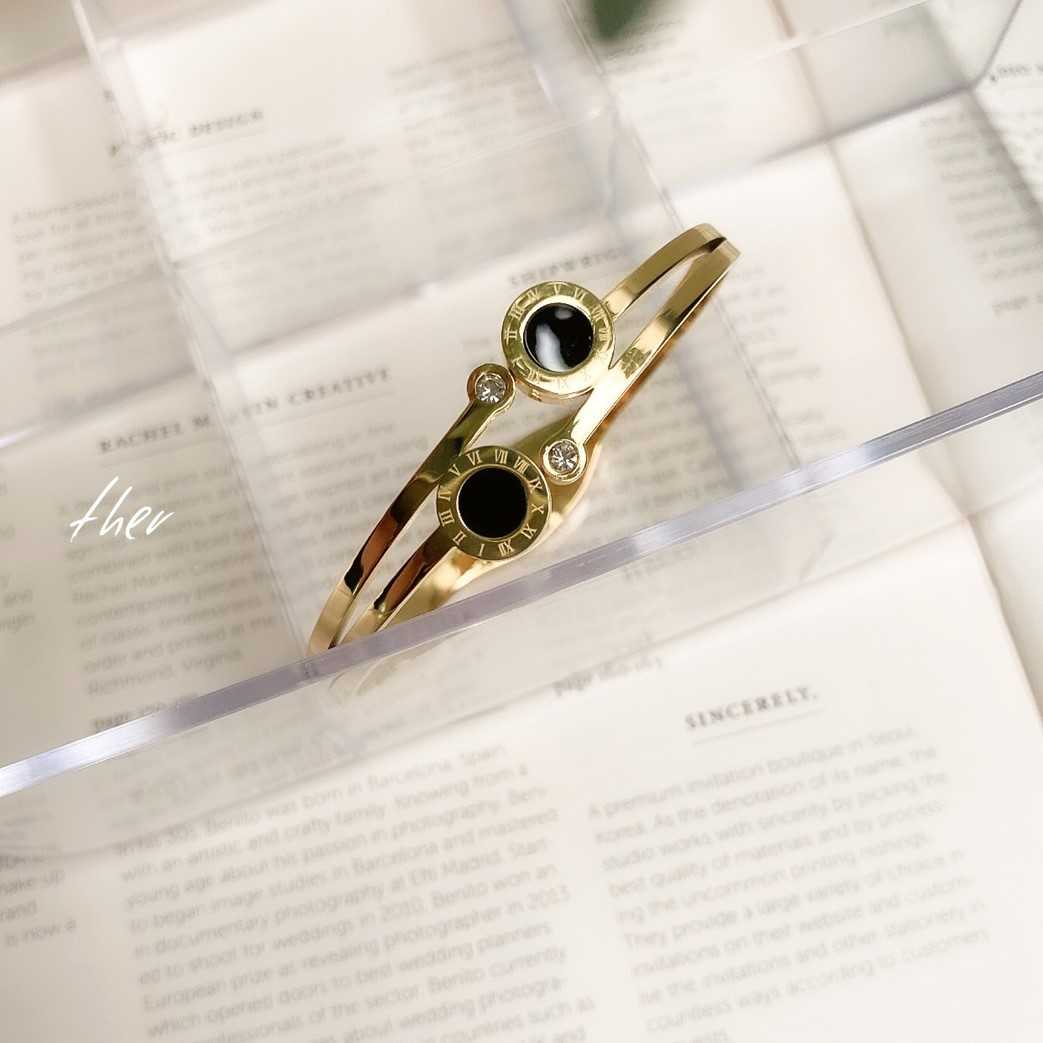 กำไลข้อมือ  THER-261