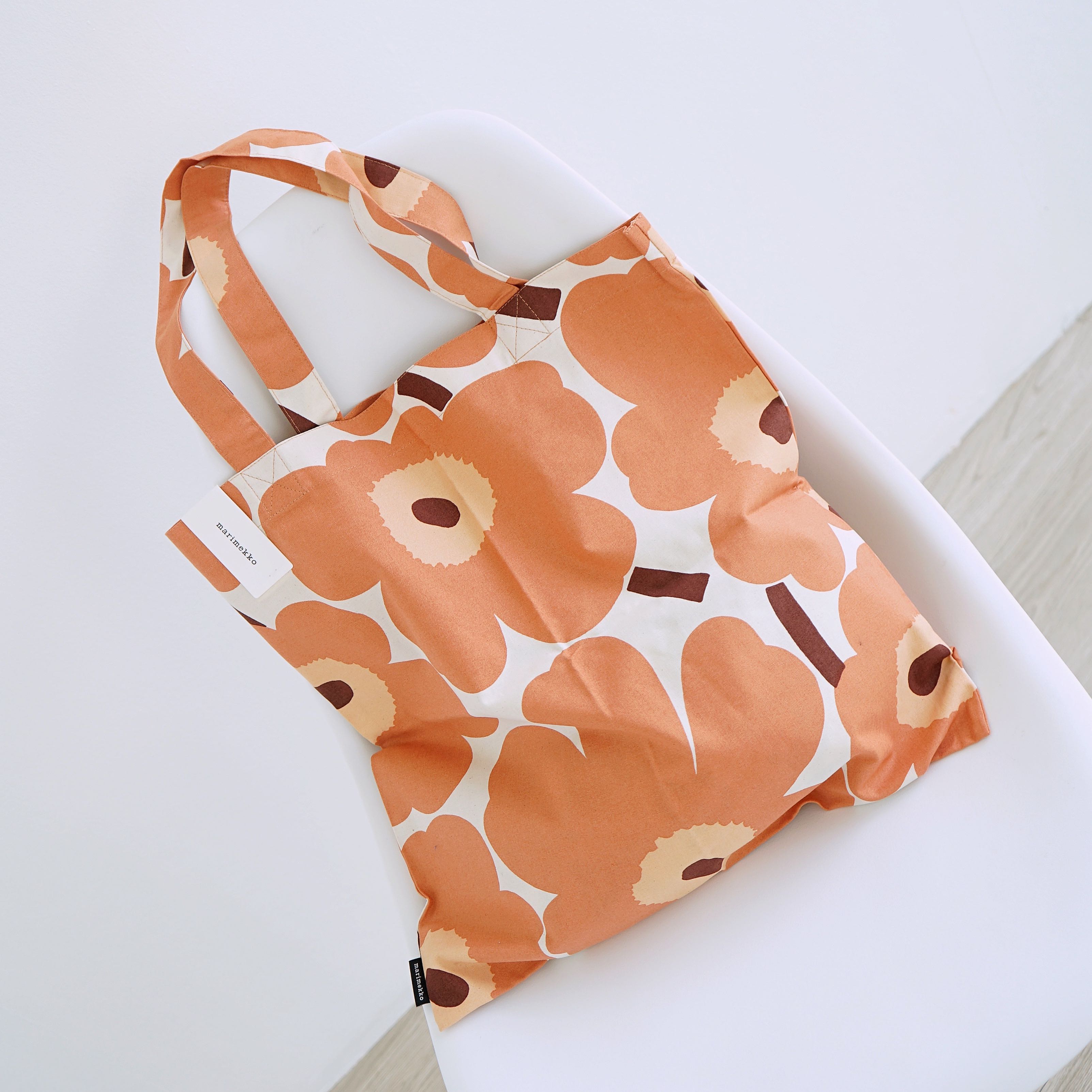 Marimekko tote bag in apricot  /สั่งซื้อโดยตรงผ่าน line ส่งฟรีค่า