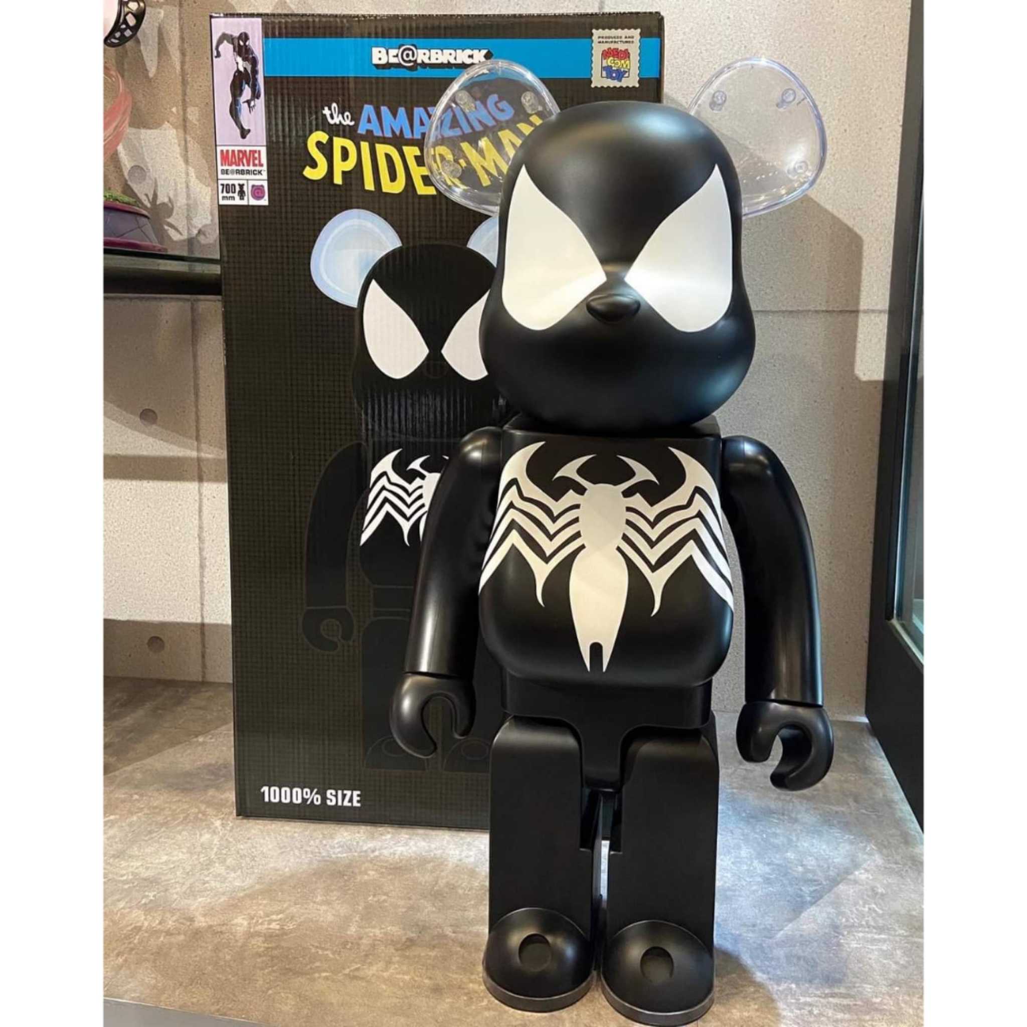 Be@rbrick Marvel Spiderman Black costume 1000%