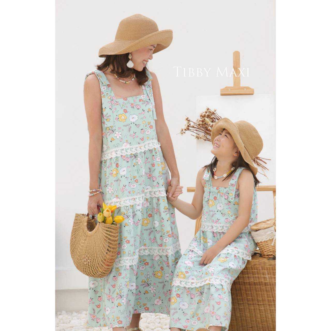 Tibby Maxi Dress Mom (Pre-order)