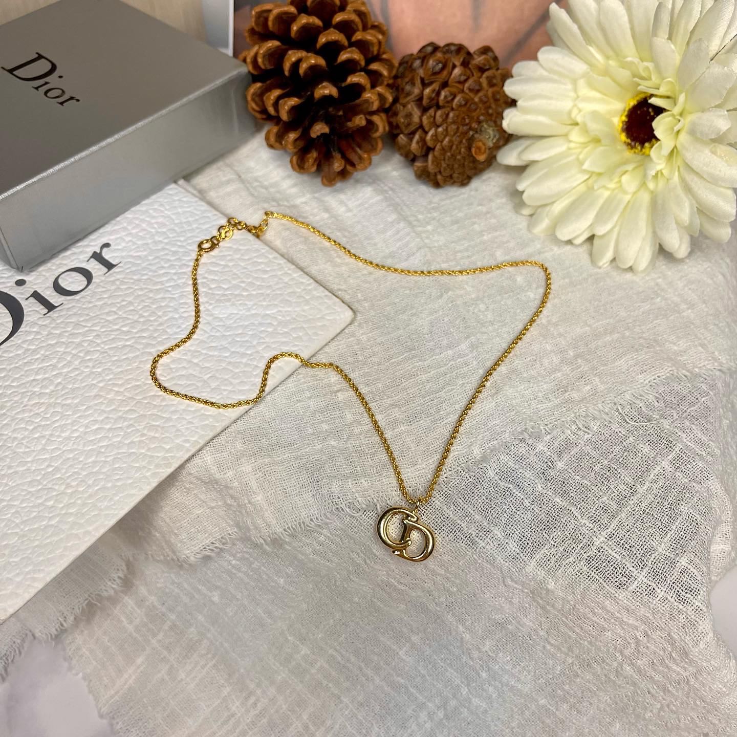 สร้อยคอ CD Dior vintage nacklace GHW Box, paperbag