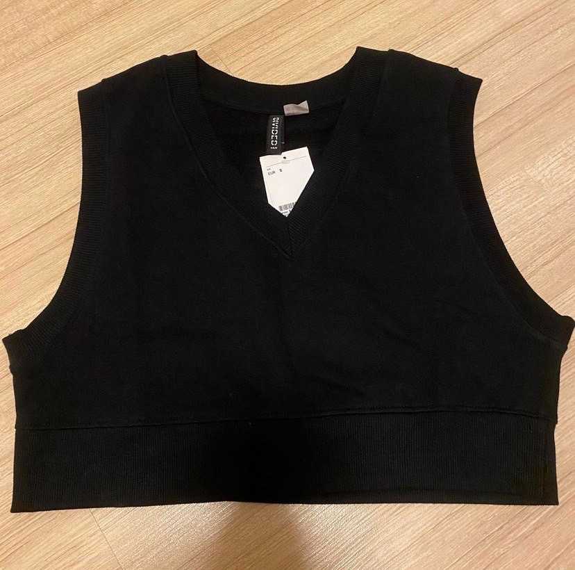 H&M Cropped sweater vest