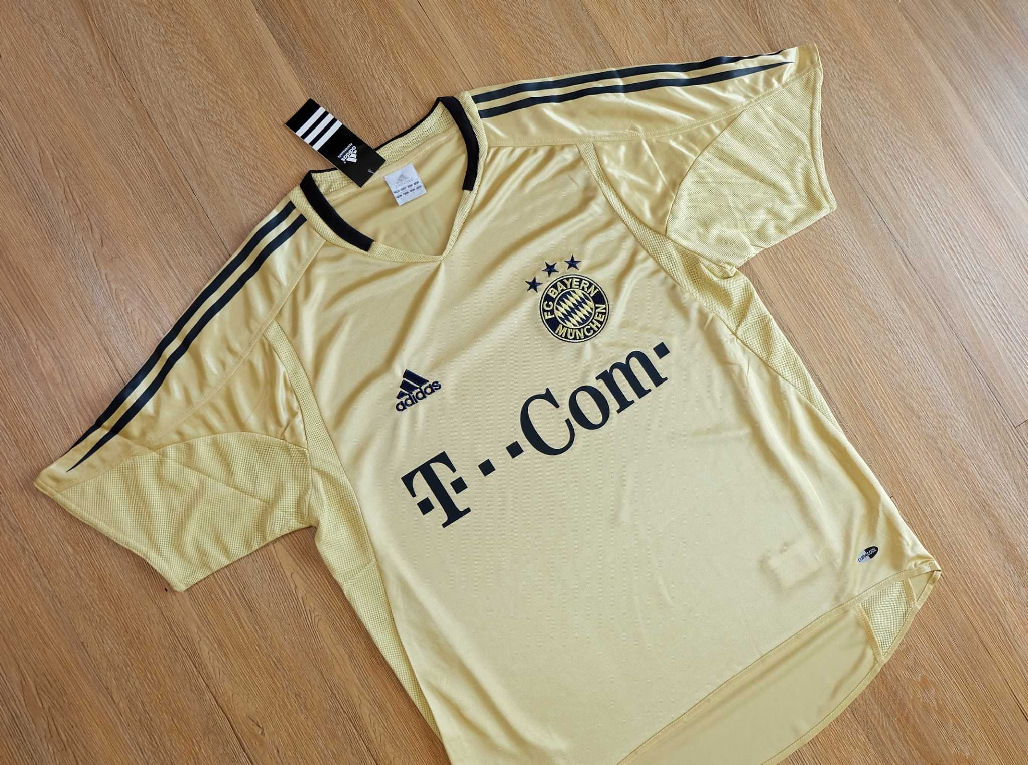 Bayern Munich 2004/05  เสื้อบอลย้อนยุค เสื้อบาเยิร์นมิวนิคย้อนยุค