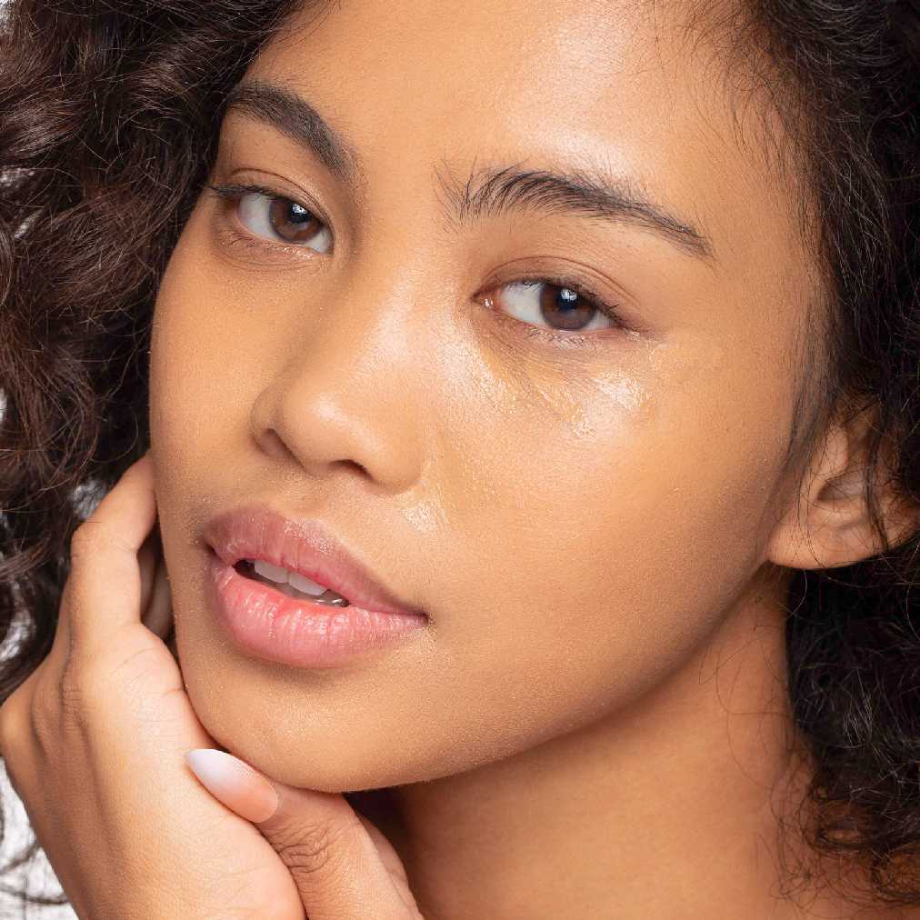 Issy & Co. Active Concealer in DO4 คอนซีลเลอร์ สี DO4