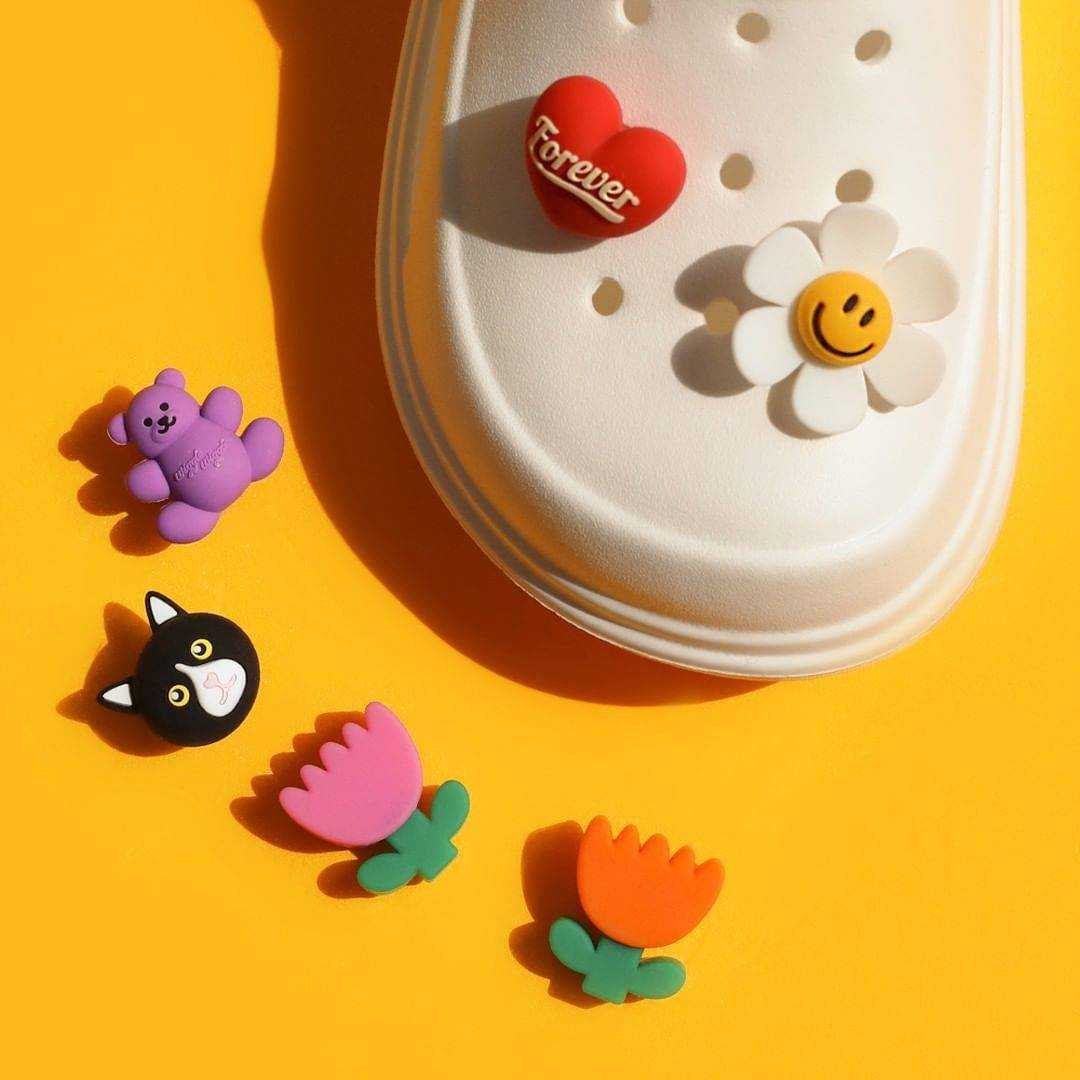 ( พร้อมส่ง ) Wiggle Wiggle Silicone Charm ( mini ) Set 6 pcs ตัวติดรองเท้า crocs