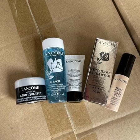 Lancome Set 4 ชิ้น (อายครีม+เซรั่ม+รีมูฟเวอร์+รองพื้น)