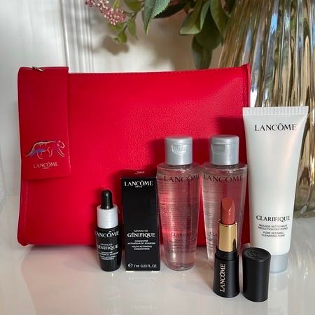 Lancome Set 5 ชิ้น (เซรั่ม+น้ำตบ 2 ขวด+โฟม+ลิป) + กระเป๋าแดงใบใหญ่