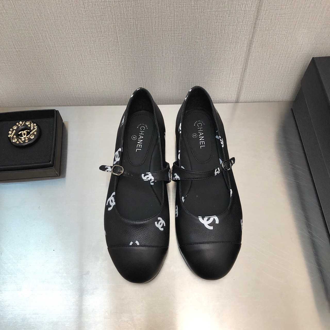 Chanel 