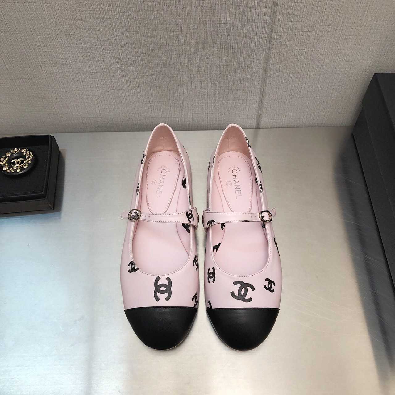 Chanel 