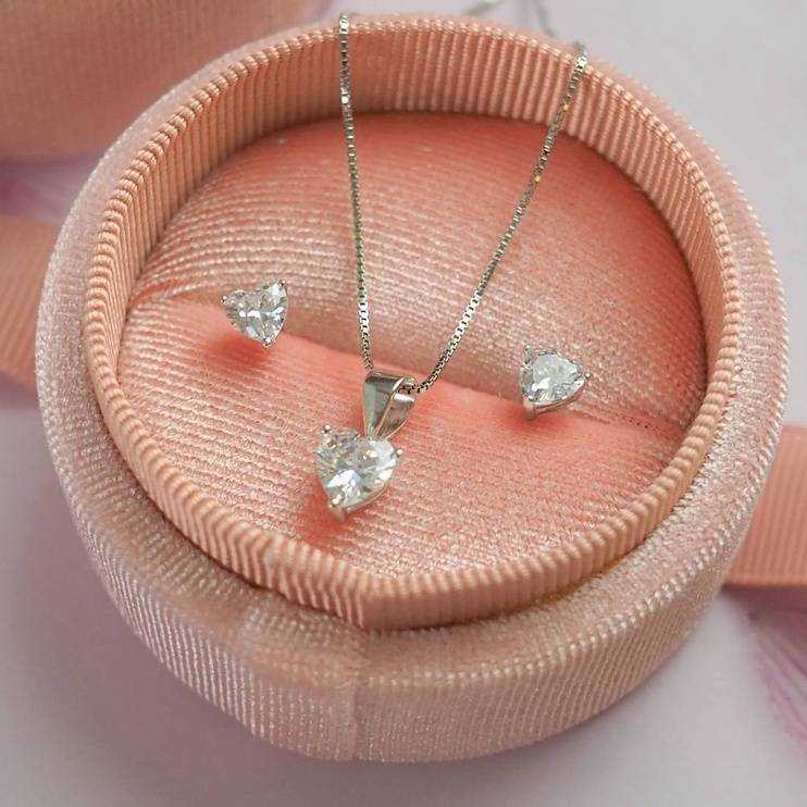 Heart earrings