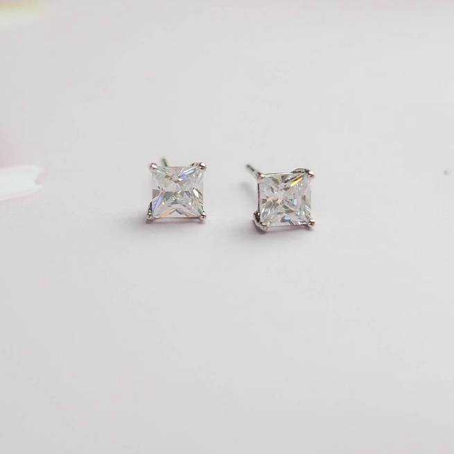 Princess earrings