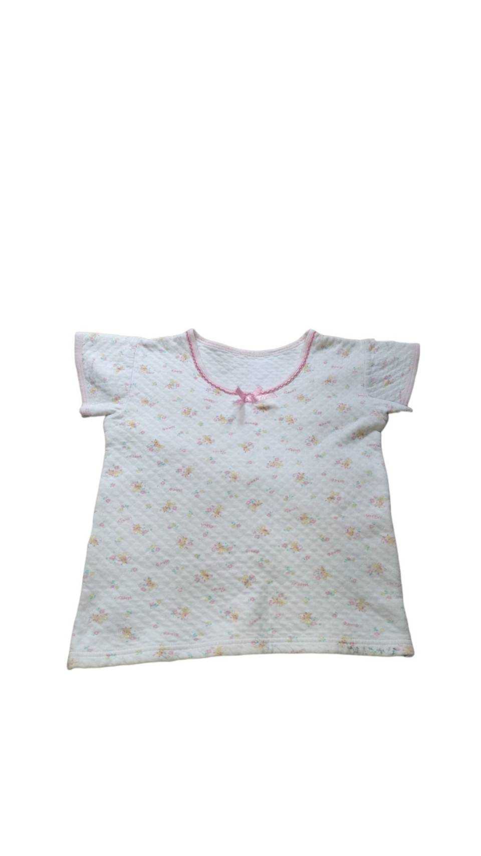 เสื้อลายดอกไม้