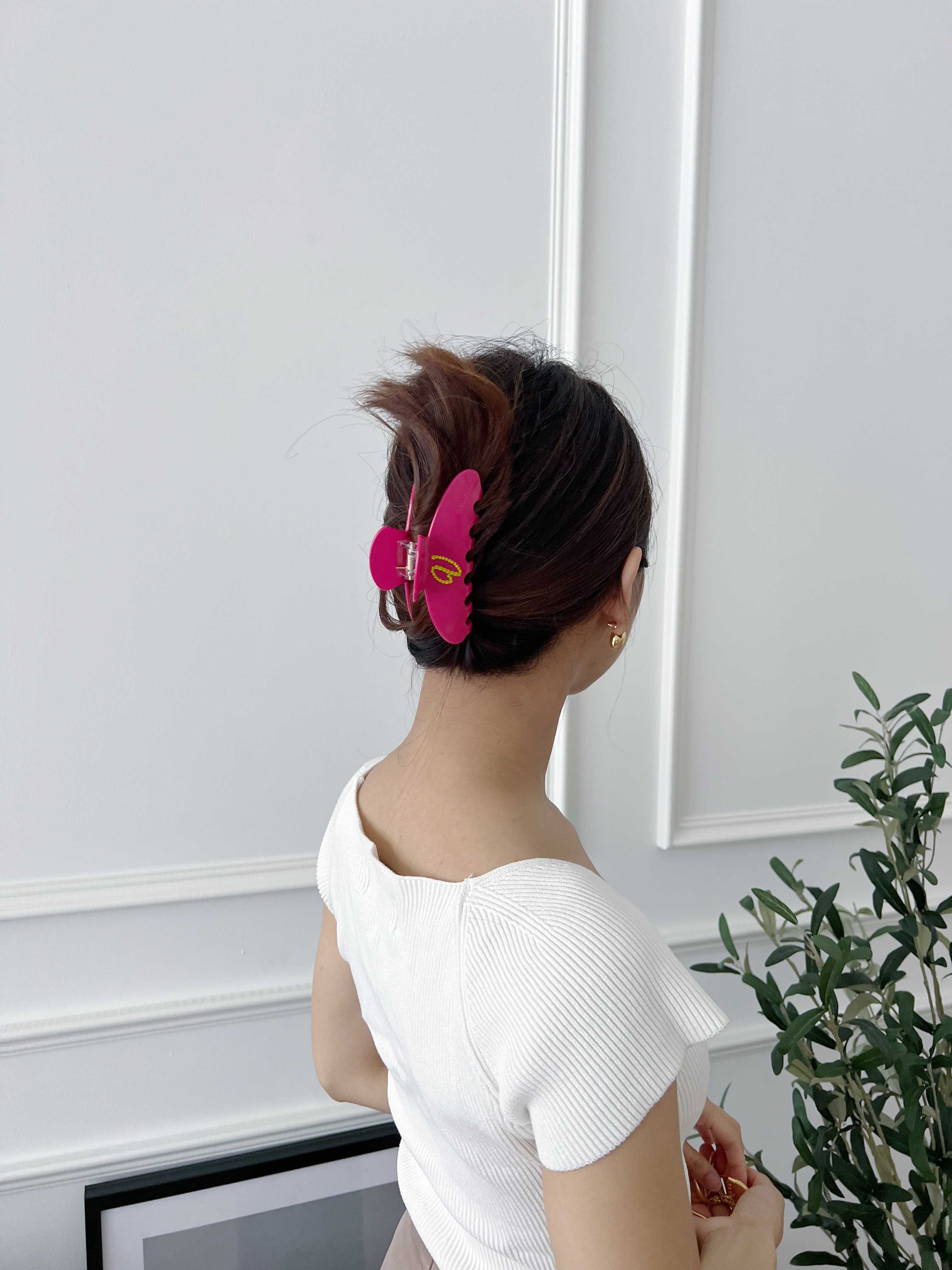 กิ๊ฟรุ่น Posies สี Raspberry ขนาด  10 cm (ติดชื่อได้ 1 ด้าน)