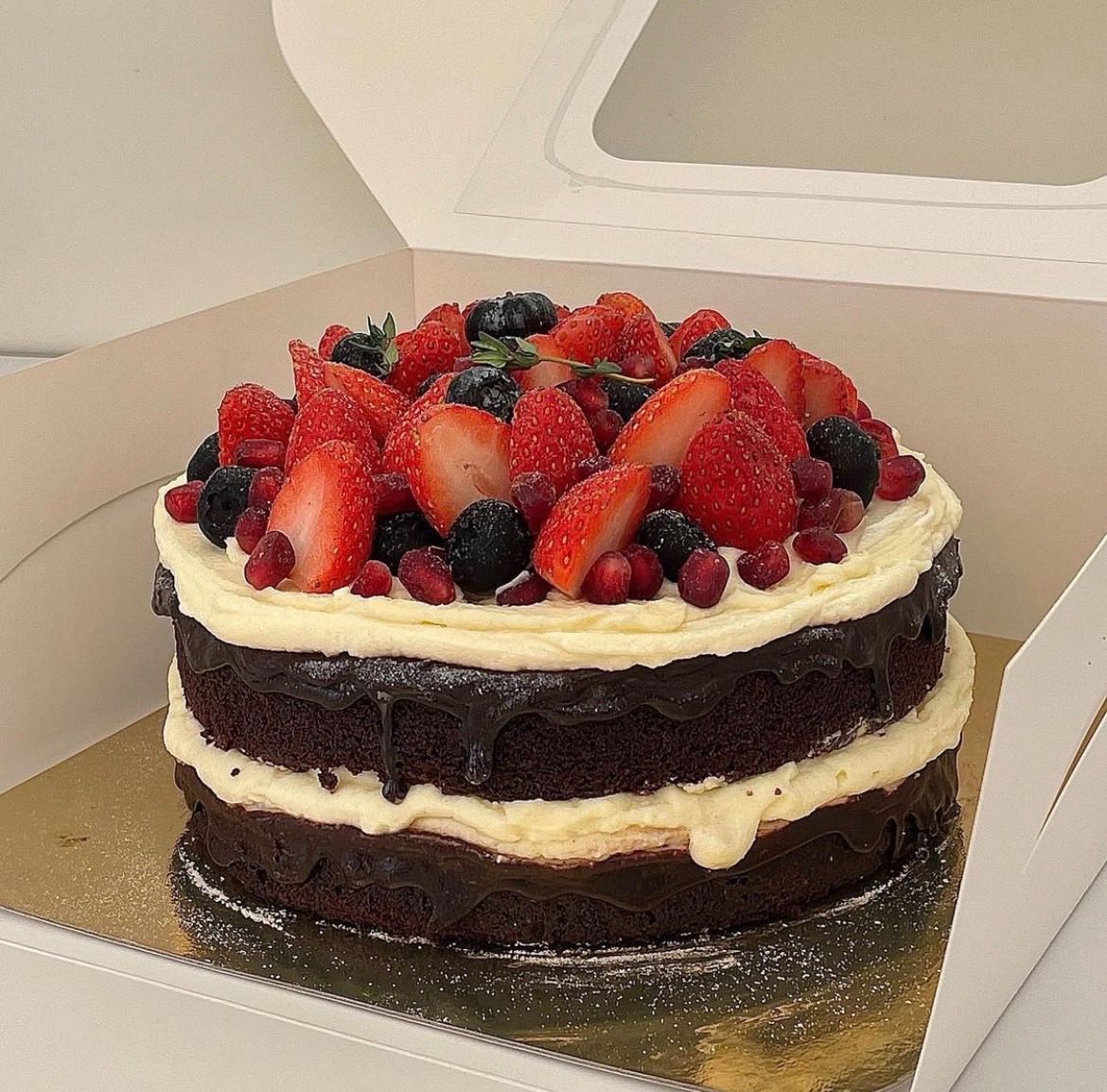 Dark Chocolate With Ganache and Mixed Berries (2 Pounds)
