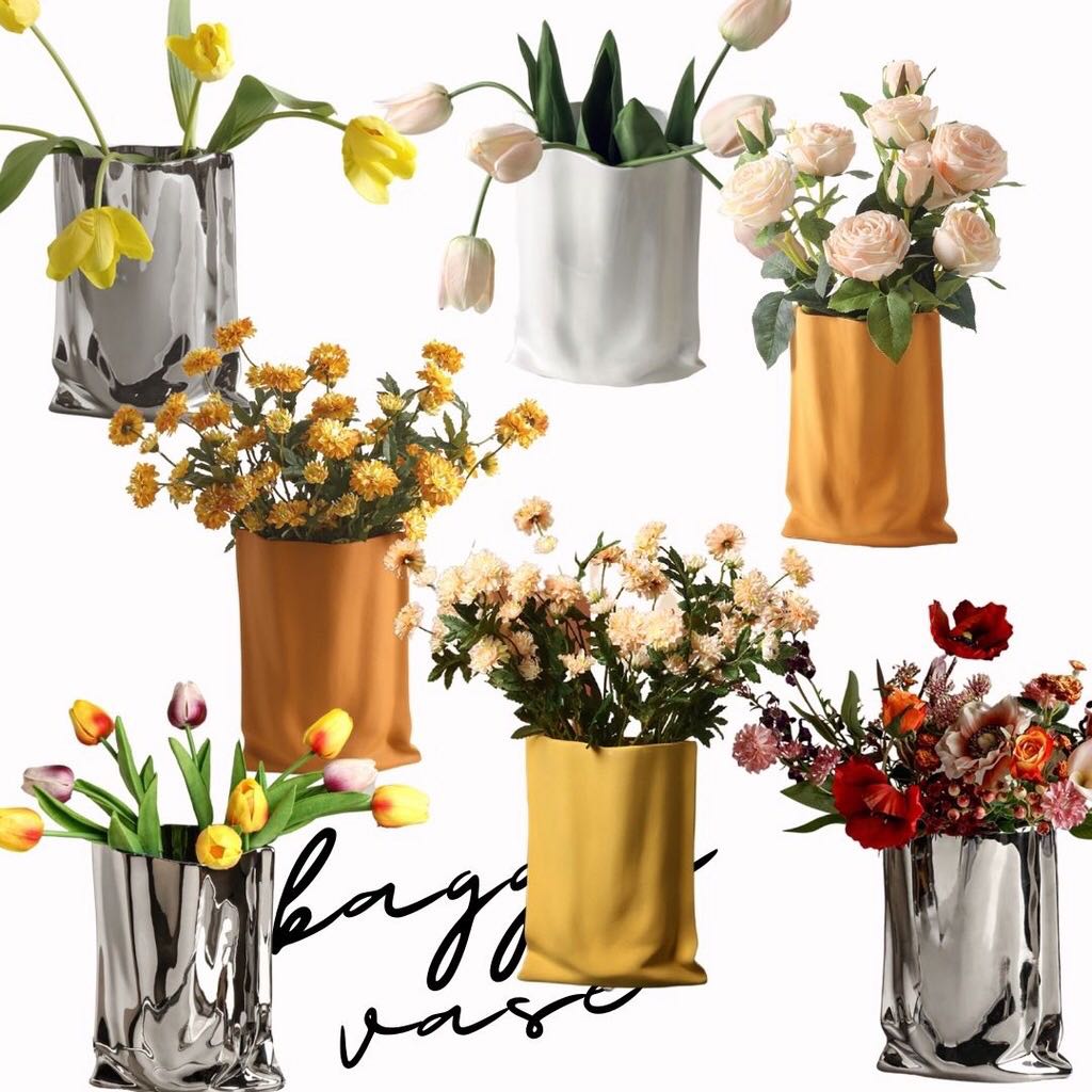 แจกันเซรามิคสีขาว - WHITE VASE