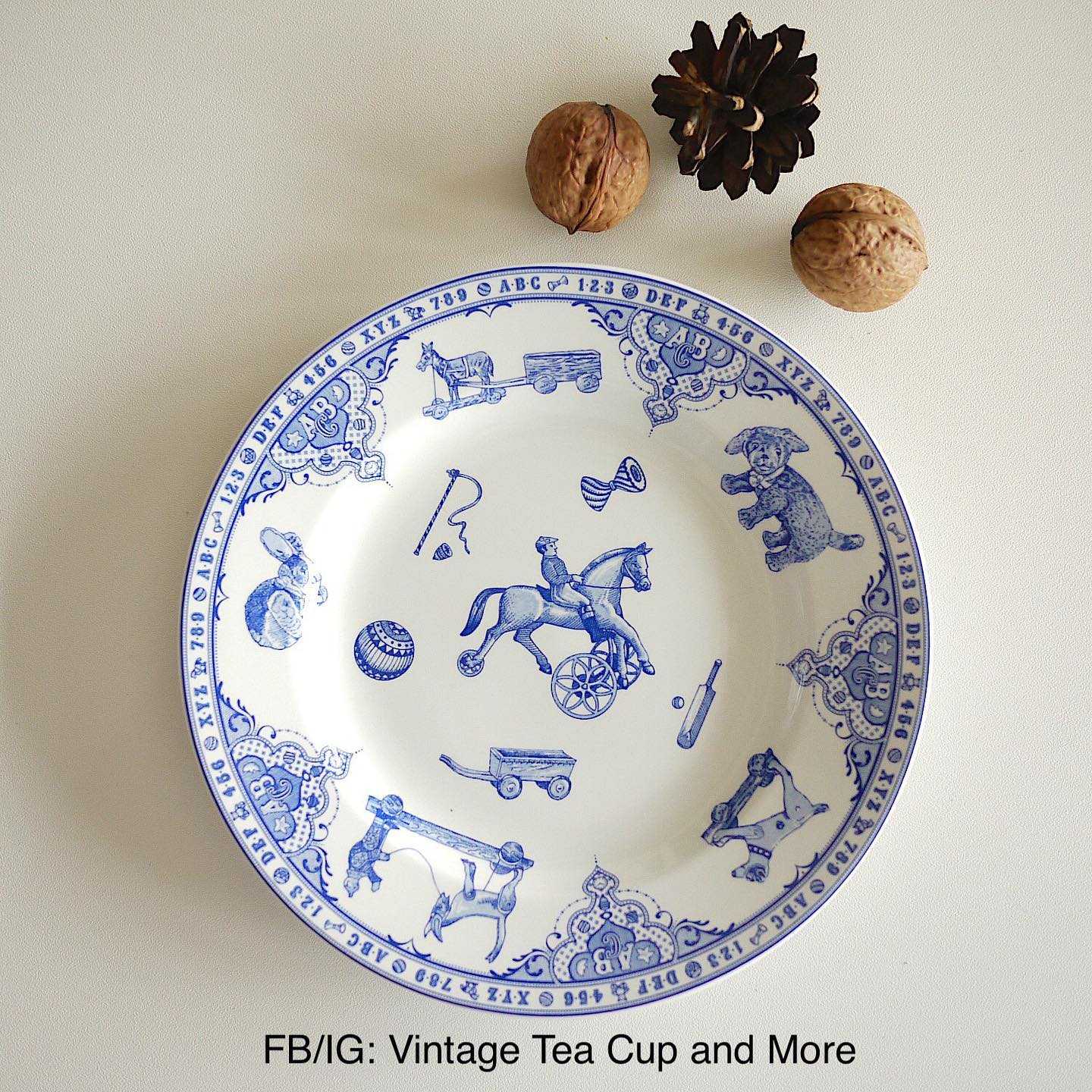 จาน Spode Edwardian Childhood