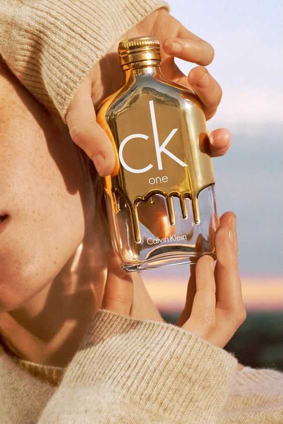 CK One Gold EDT