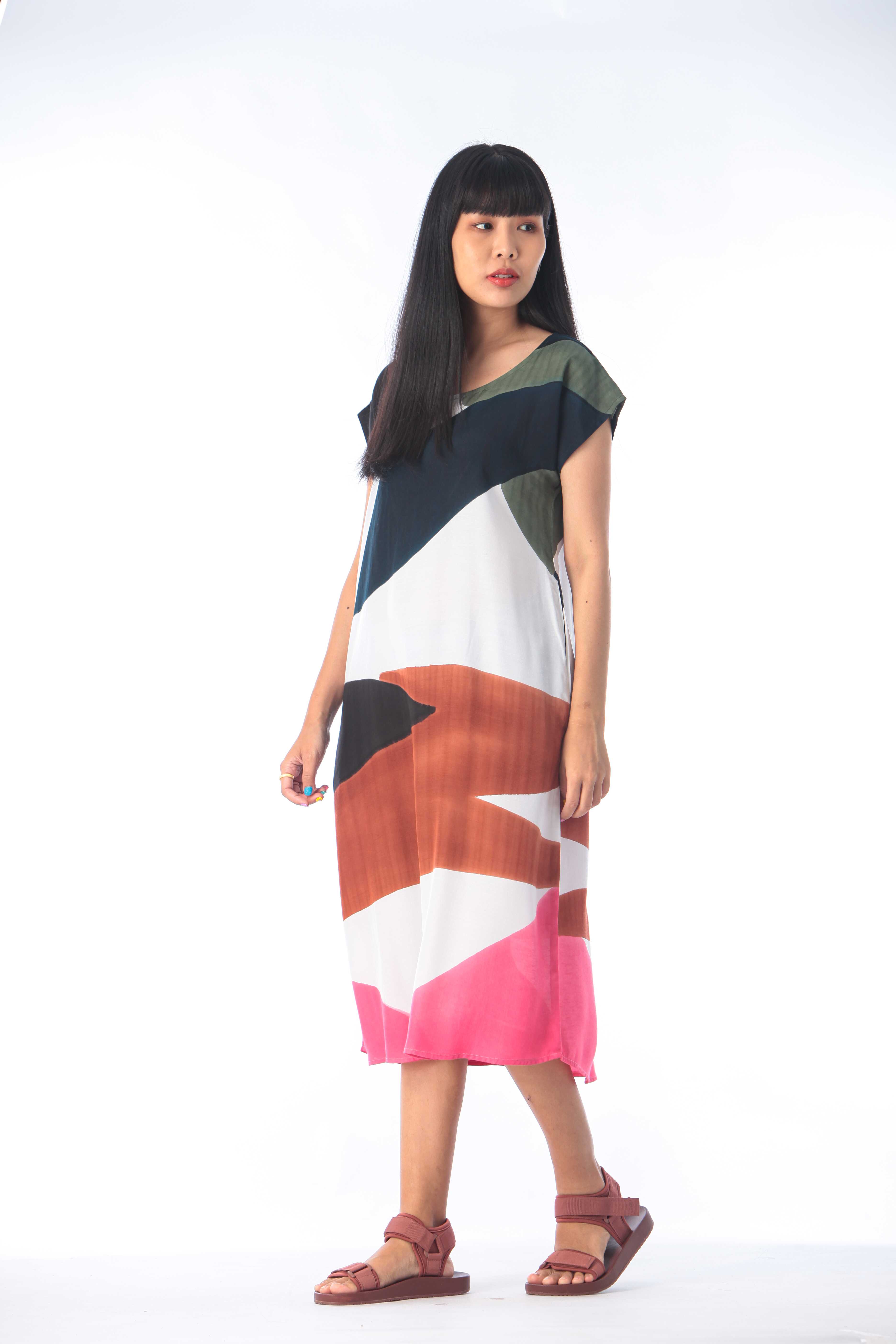 (Pre-Order)Dress แขนเลย Cotton Rayon Hand Paint
