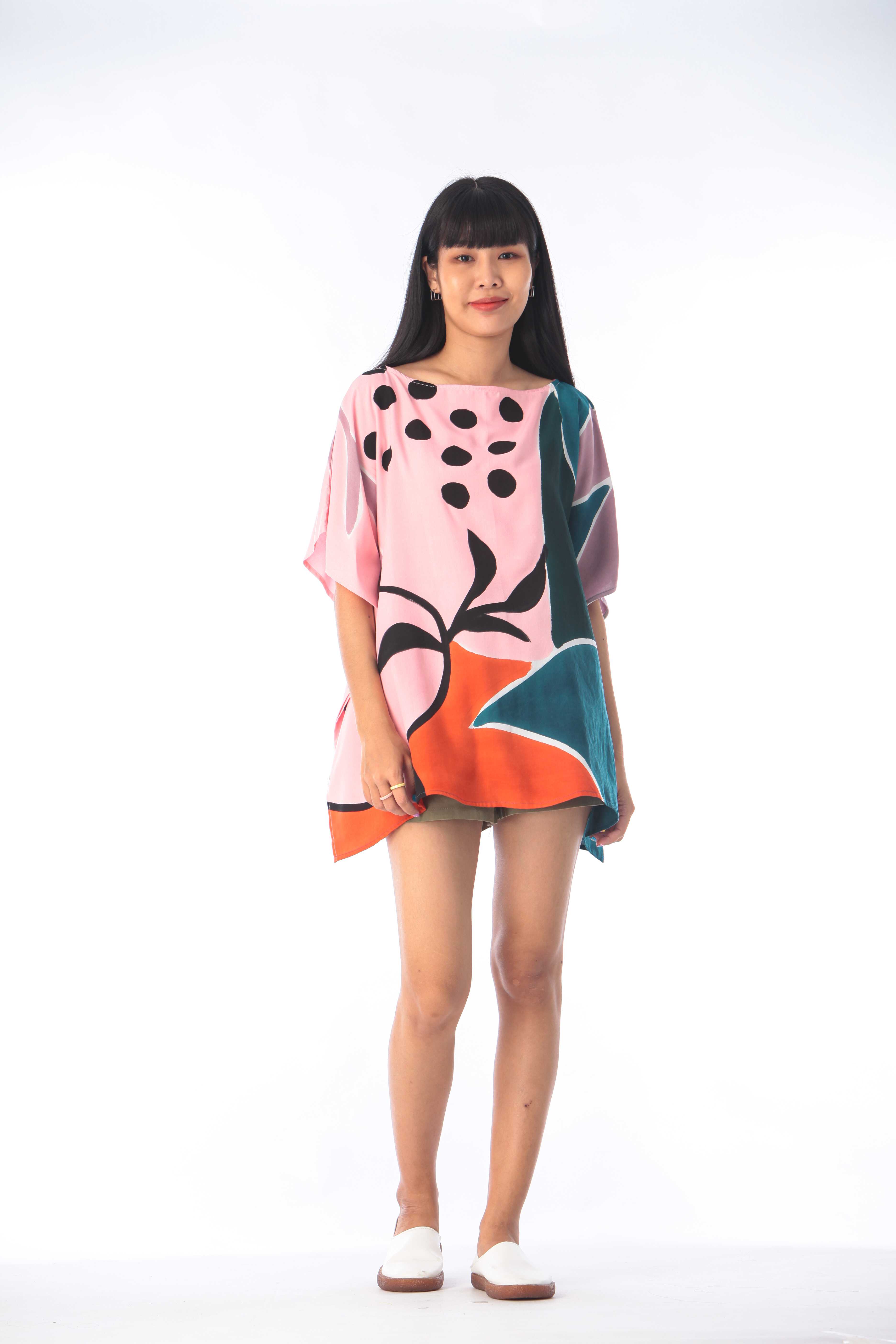 (Pre-order)Poncho Blouse Normal Size Cotton Rayon Hand paint For Summer Beach Vacation