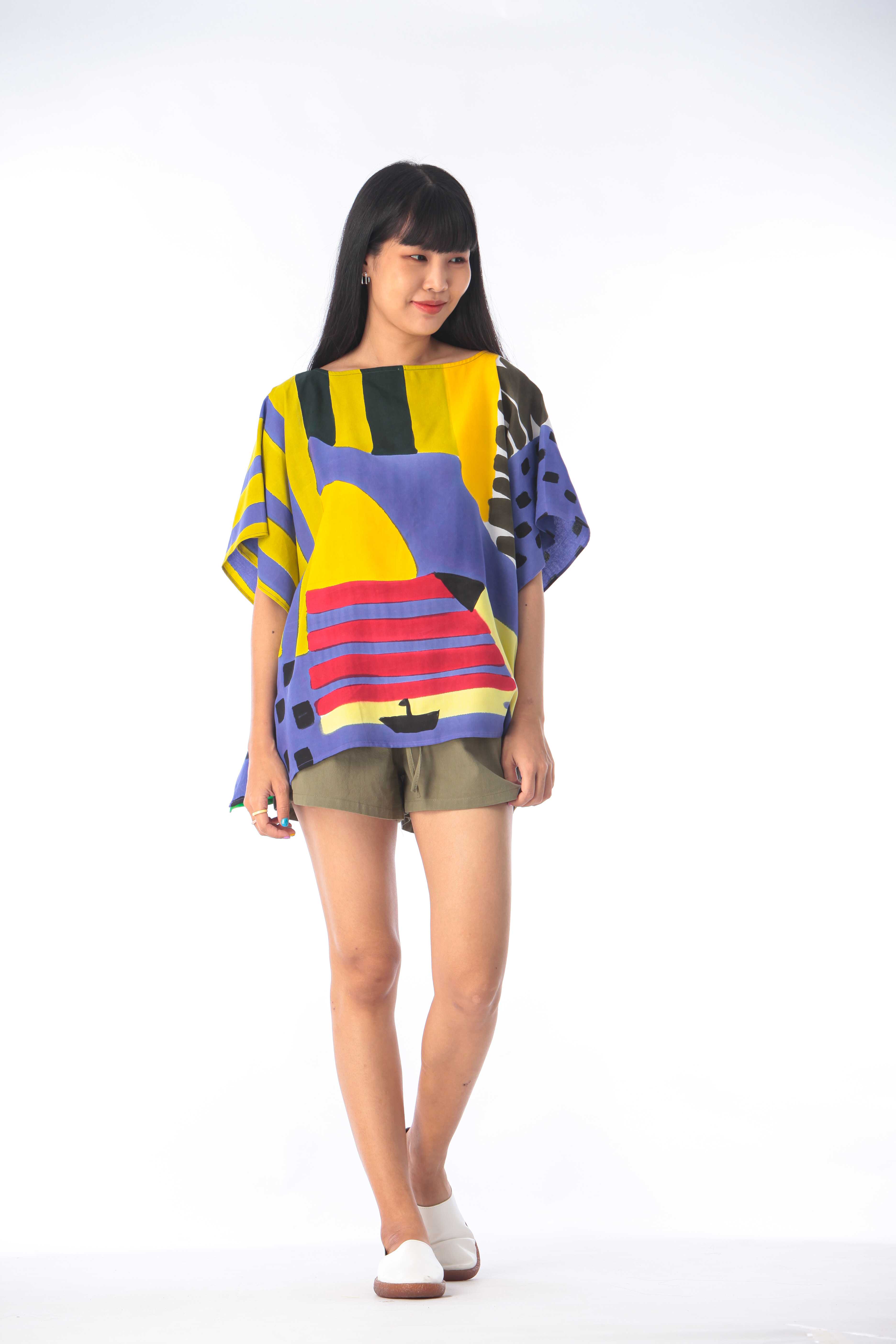 (Pre-order)Poncho Blouse Normal Size Cotton Rayon Hand paint For Summer Beach Vacation