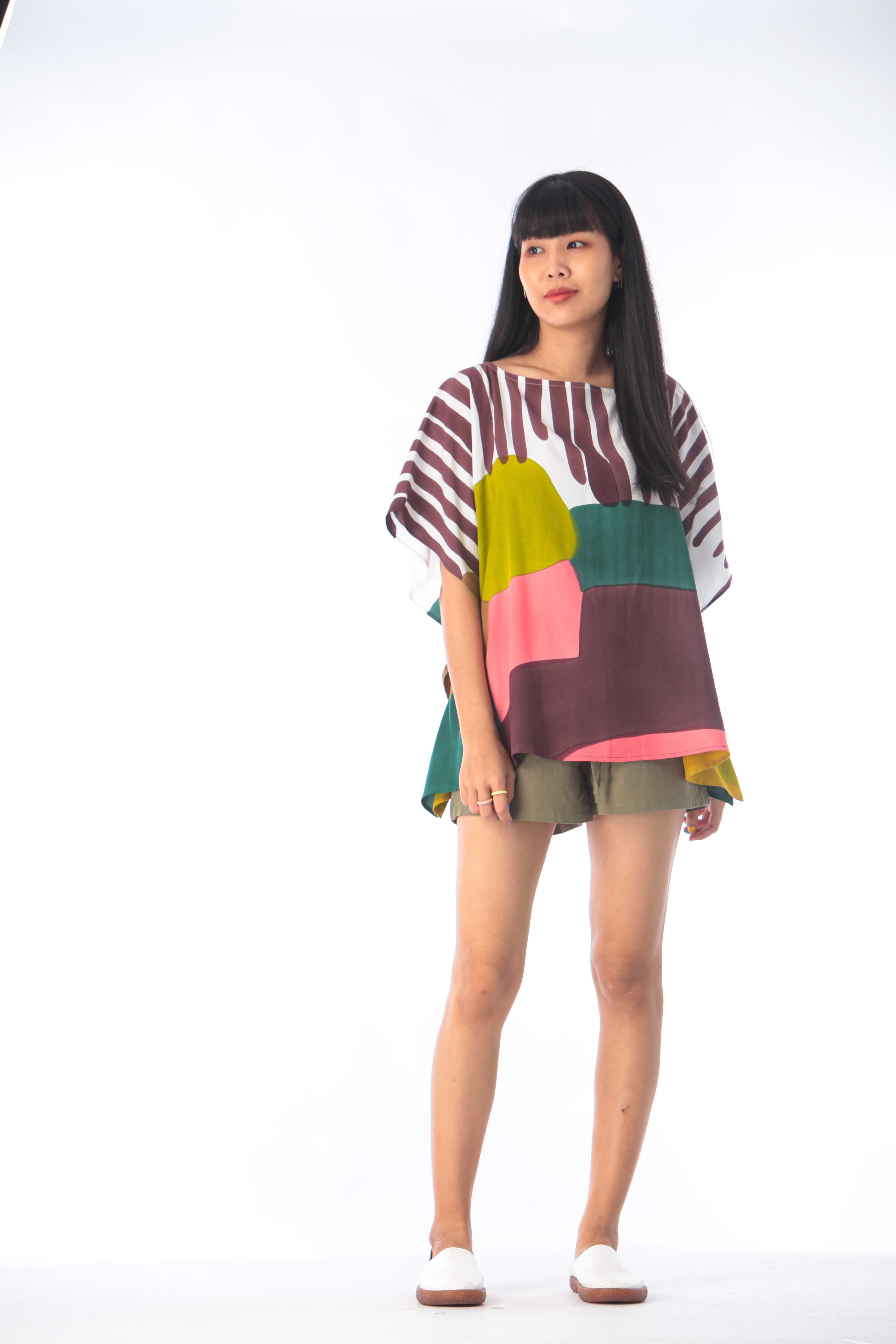 (Pre-order) Poncho Blouse Normal Size Cotton Rayon Hand paint For Summer Beach Vacation