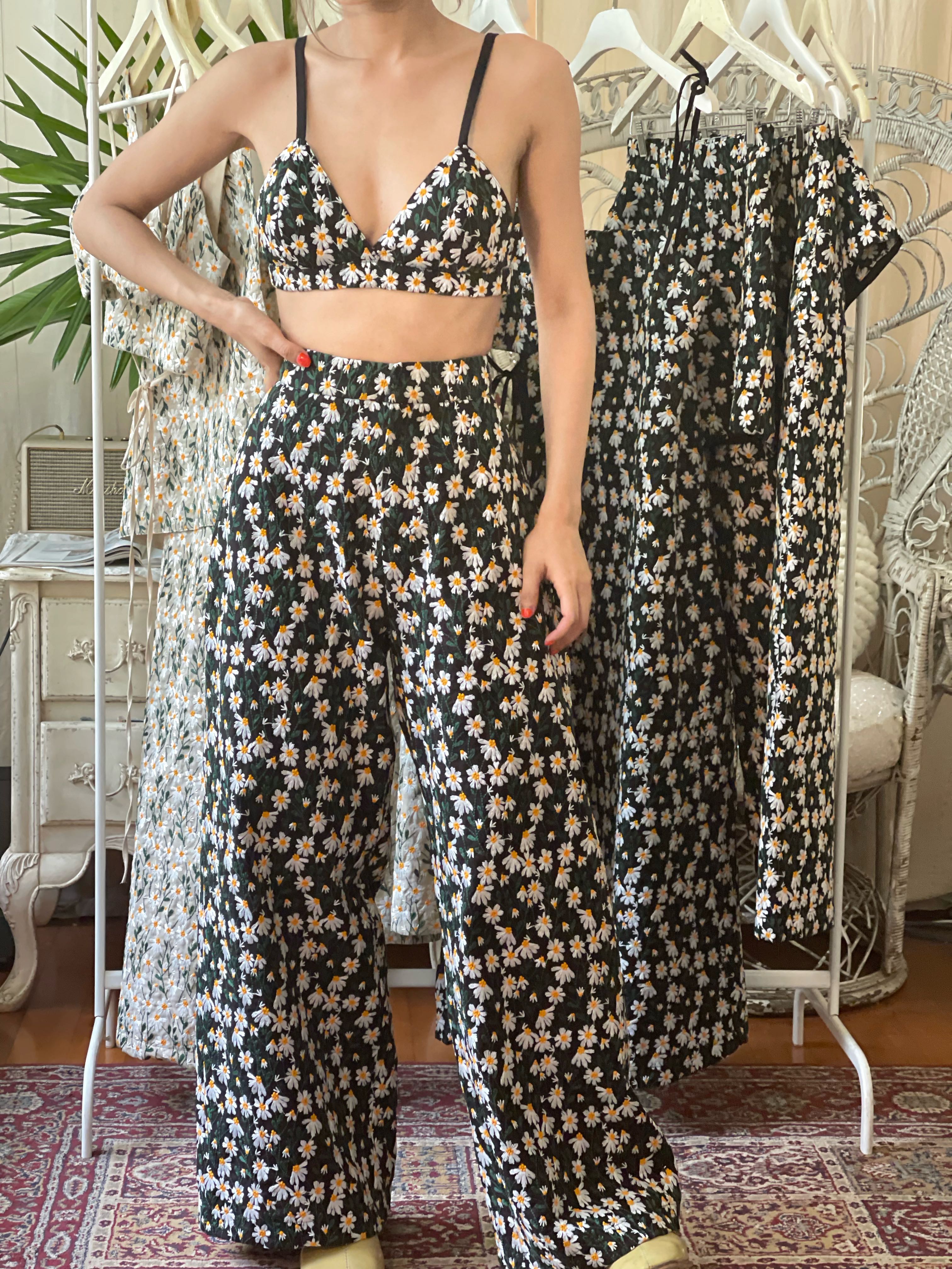 Long Pants daisy black (ขายาว)