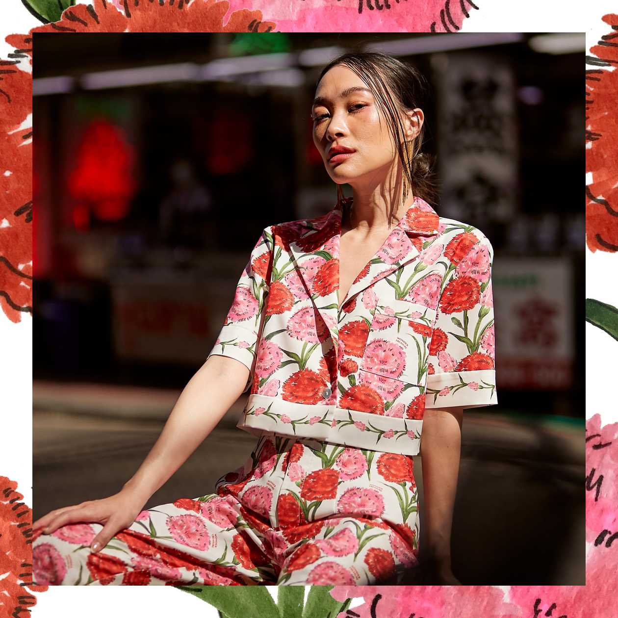 (PRE-ORDER 10-14วัน) Wonder Treasure - Hong Crop Top (เสื้ออย่างเดียว กางเกงขายแยก)