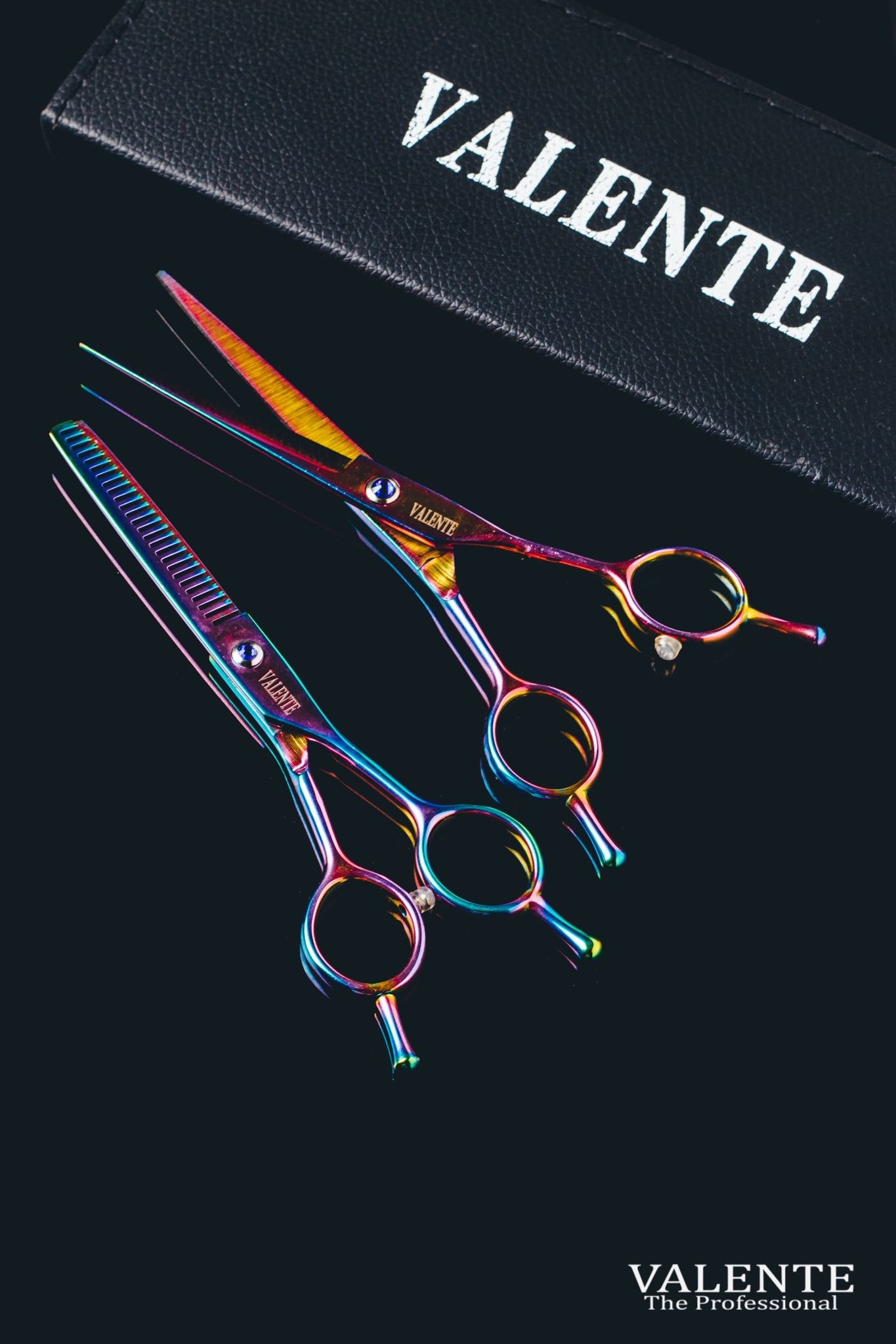 [สินค้าตัวอย่าง ห้ามกดซื้อ] ชุดกรรไกรตัดซอย Gradient Color ตัด 6 นิ้ว ฟันปลา 5.5 นิ้ว รหัสสินค้า C-5