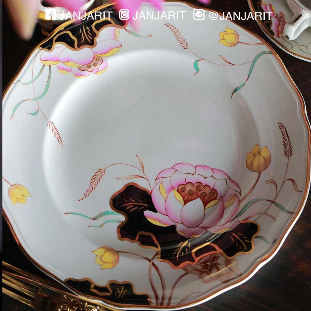 จานสะสม Masons Ironstone Water Lily Collector Plate