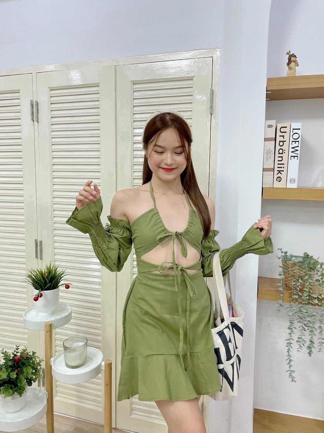 เดรสกระโปรง