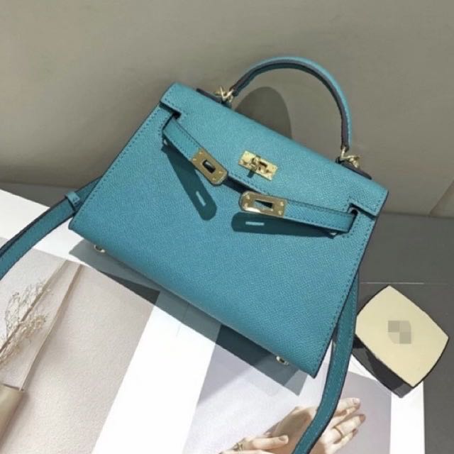 (Pre-order)💼กระเป๋าสะพายข้างทรง Kelly Mini สี Blue Paon 