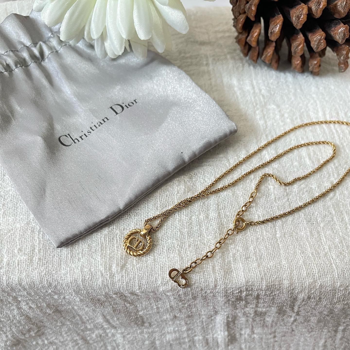 สร้อยคอ Dior CD vintage necklace GHW