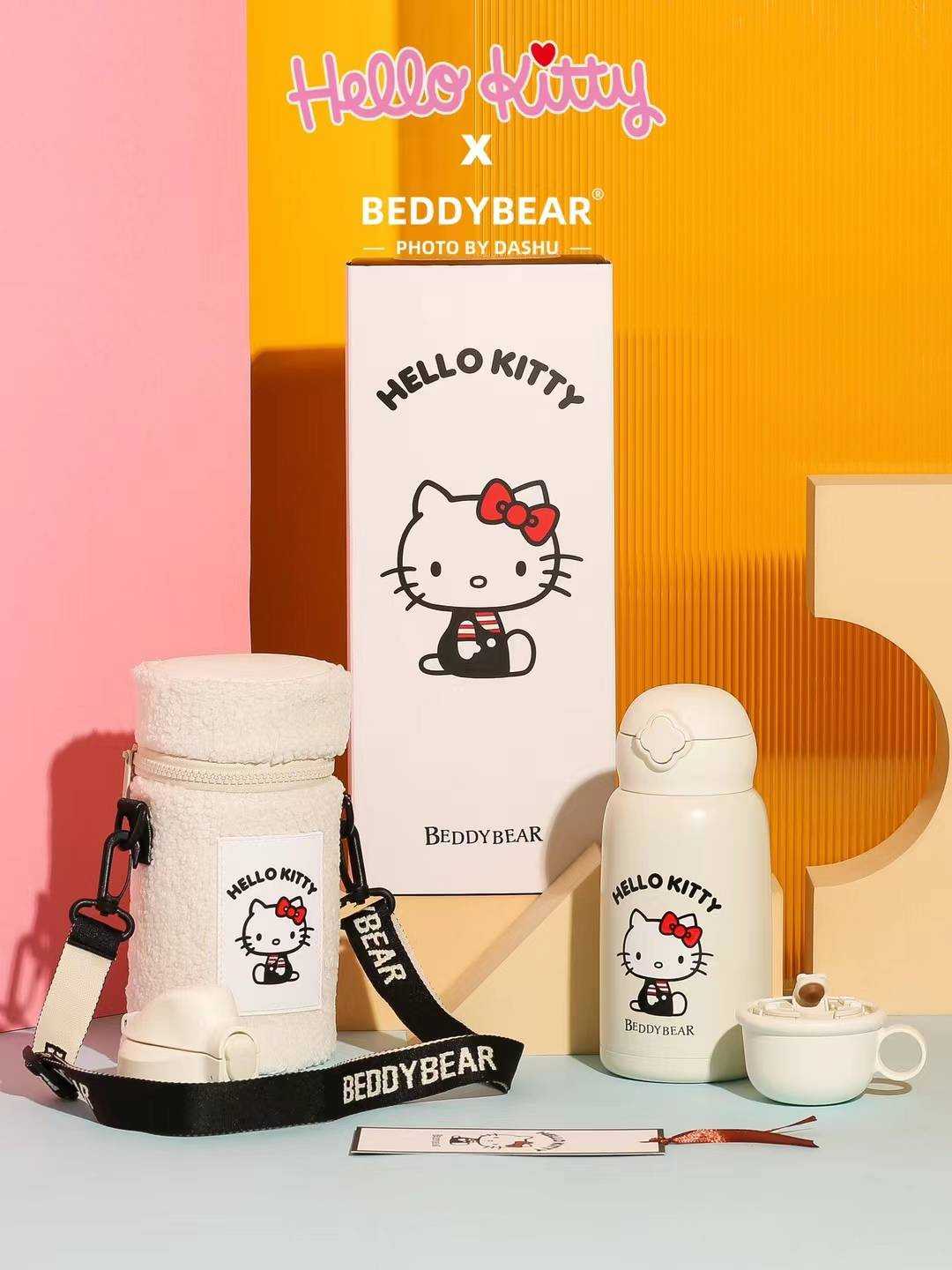 BeddyBearXKitty กระติกน้ำสูญญากาศ  เก็บอุณหภูมิ พร้อมกระเป๋าสายสะพาย BB001LM-008KT 630 ml.