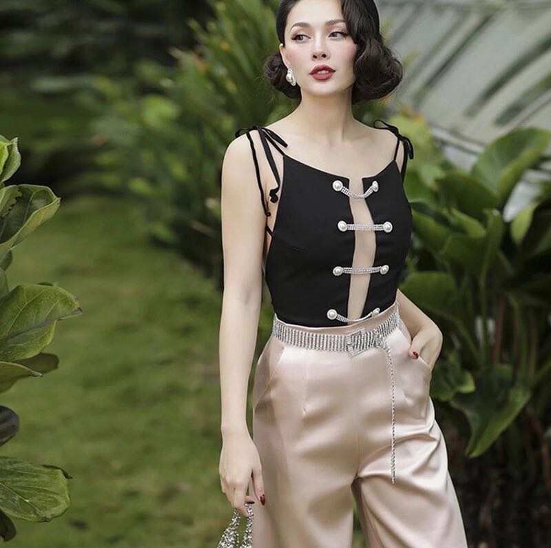 Beverly Vintage Low Cut Bodysuit 