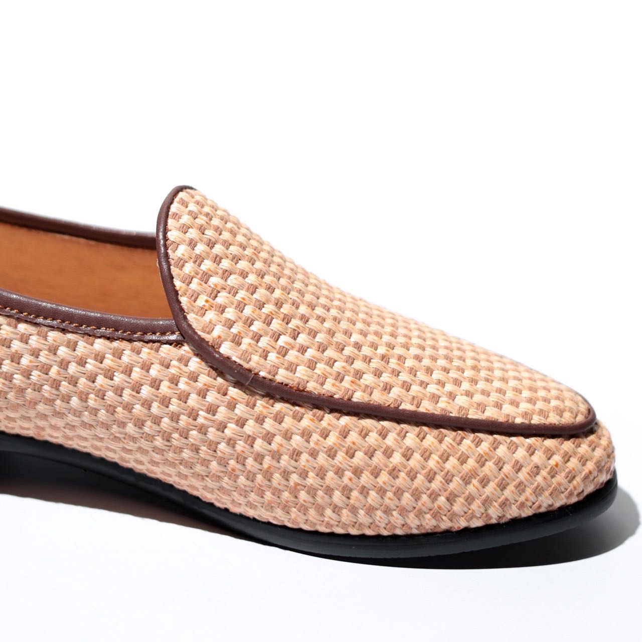 Belgian Loafers - Almond