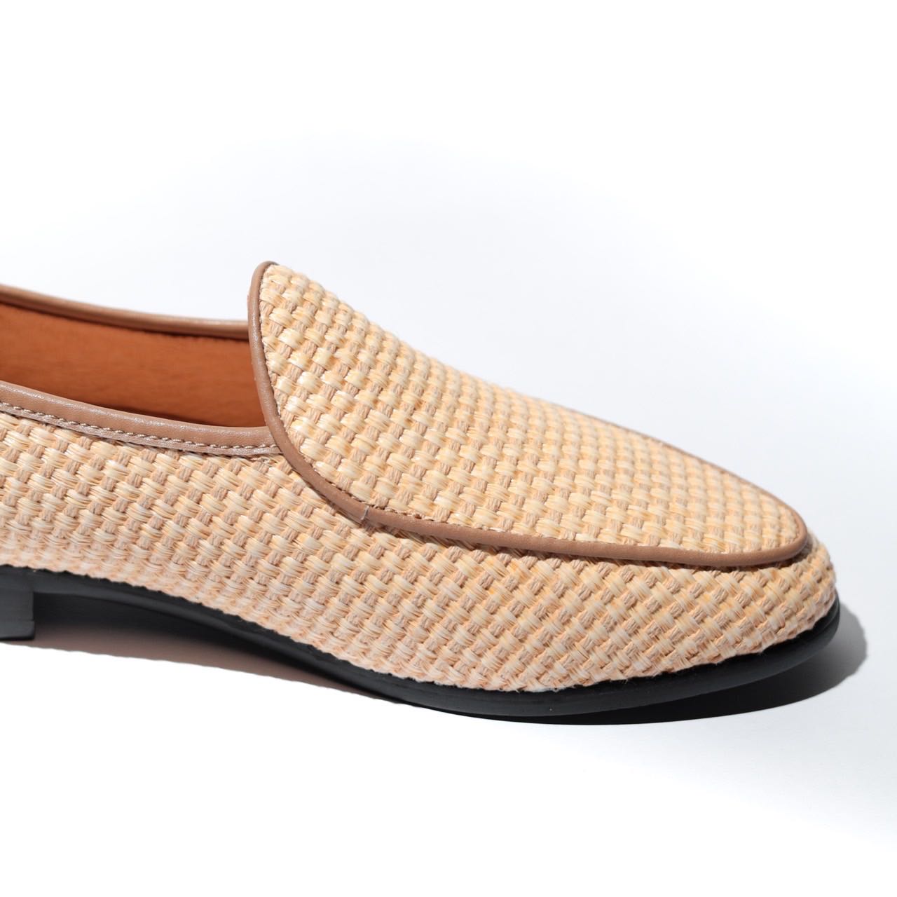 Belgian Loafers - Apricot