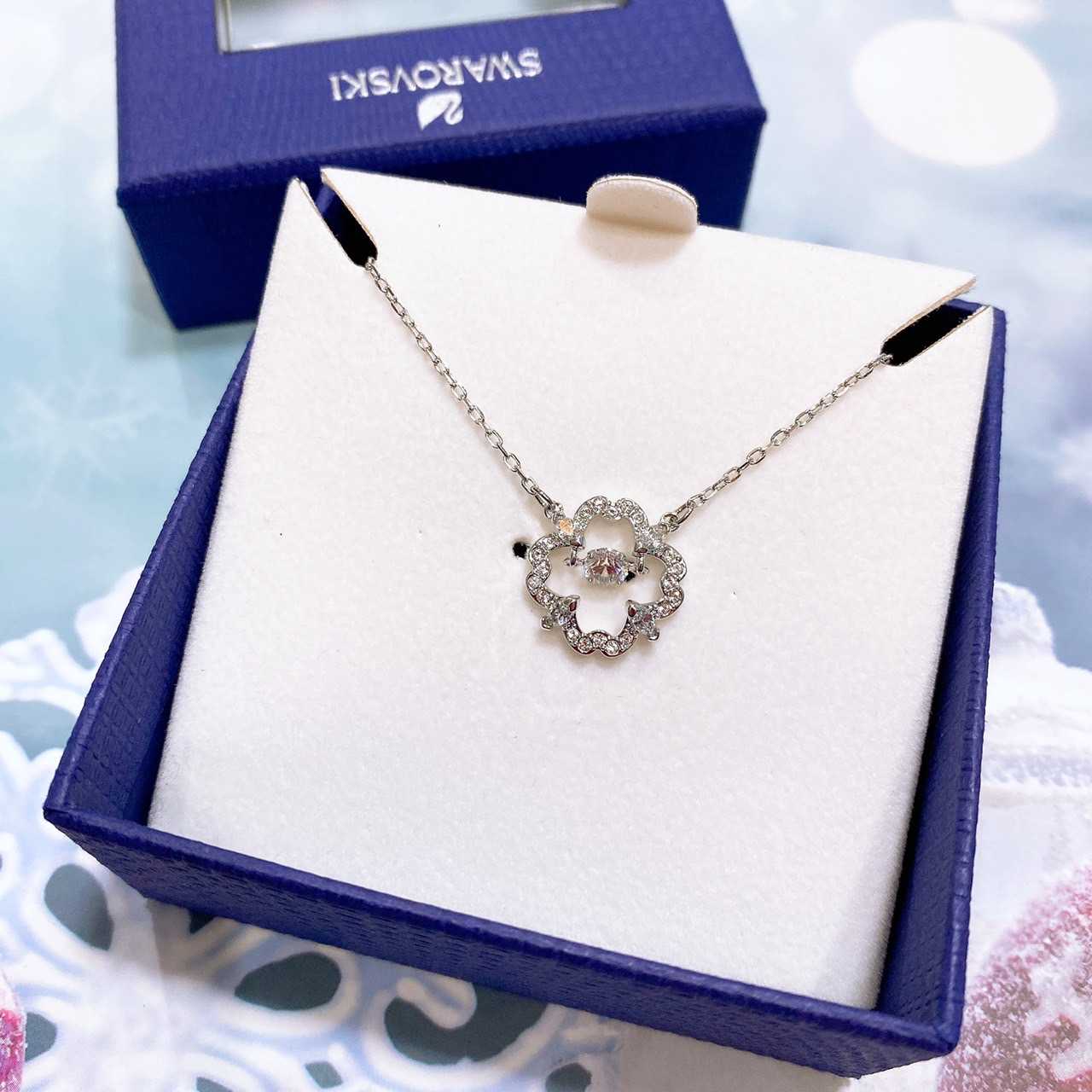 สร้อยคอ SWAROVSKI NIB Swarovski 5411136 Sparkling Dance Pear Necklace Flower Crystal Rhodium