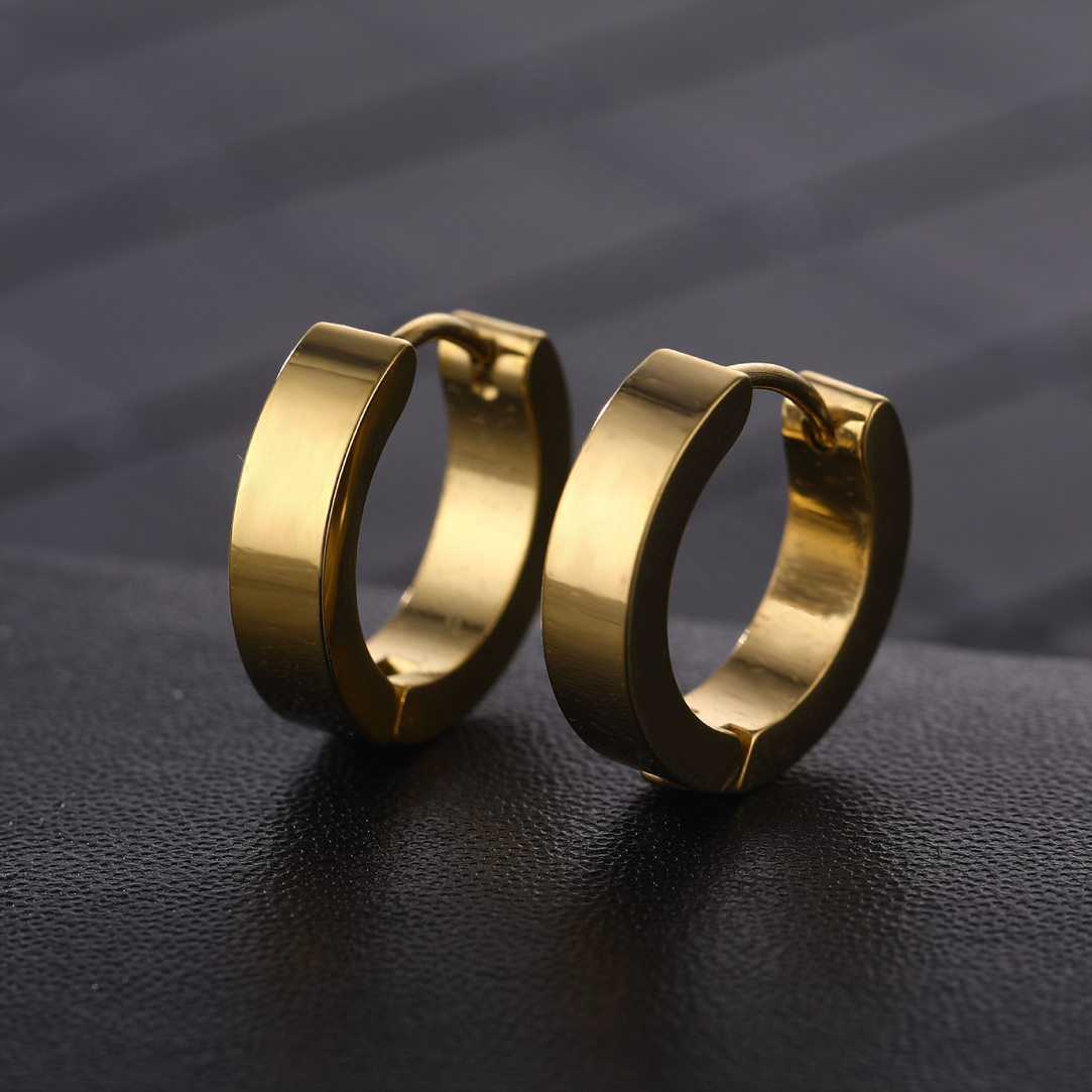 Our O Hoop Gold ต่างหูเจาะ วัสดุไททาเนียมเกรดเครื่องมือแพทย์ ไม่แพ้ ไม่ขึ้นสนิม