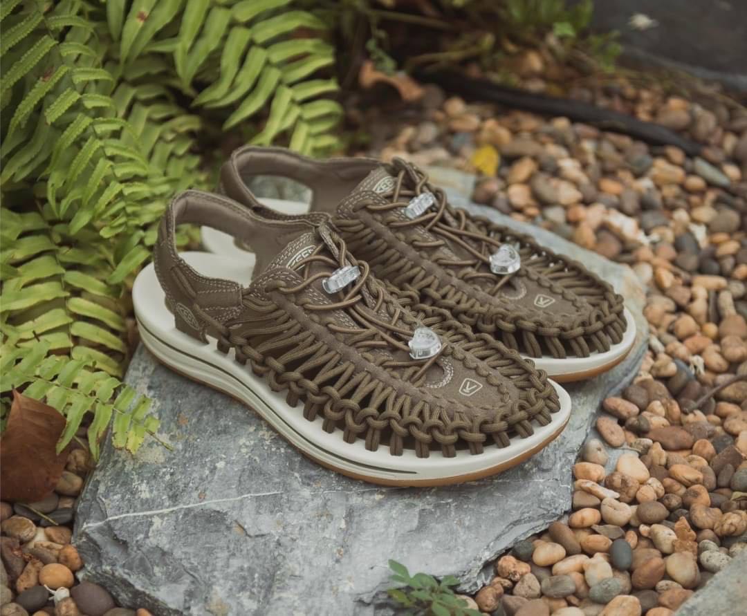 Keen Uneek Canvas Military Olive/ Timberwolf