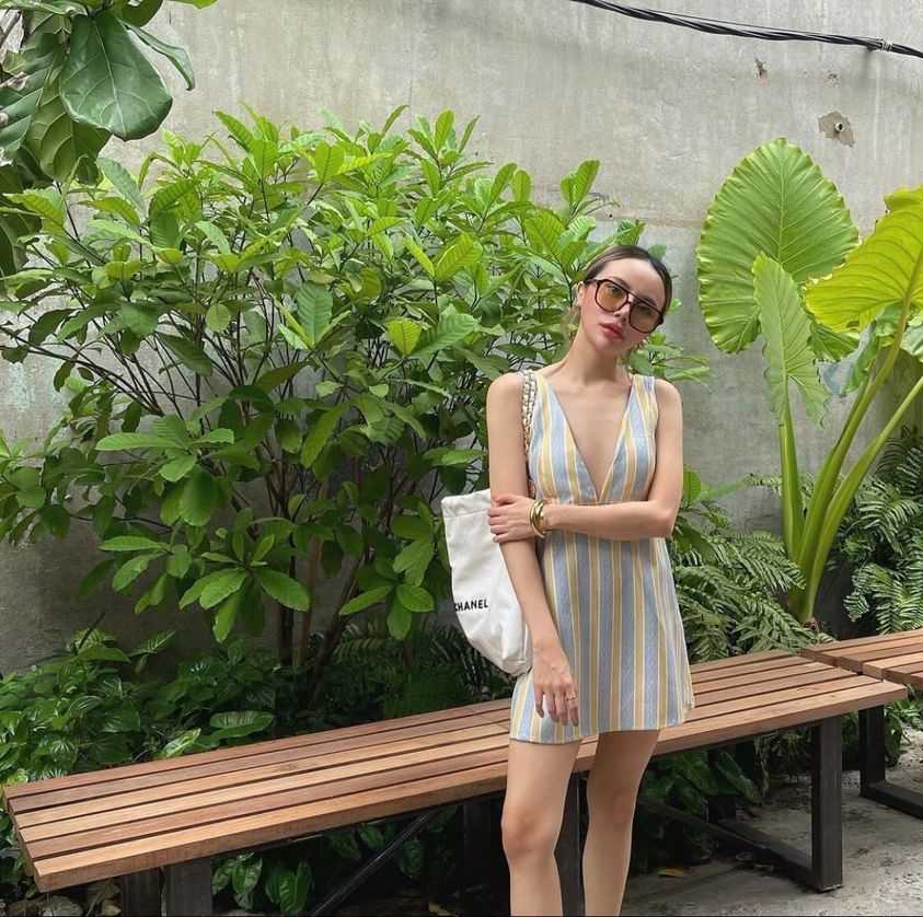 ชุดเดรสจากnapatvogue.bkk