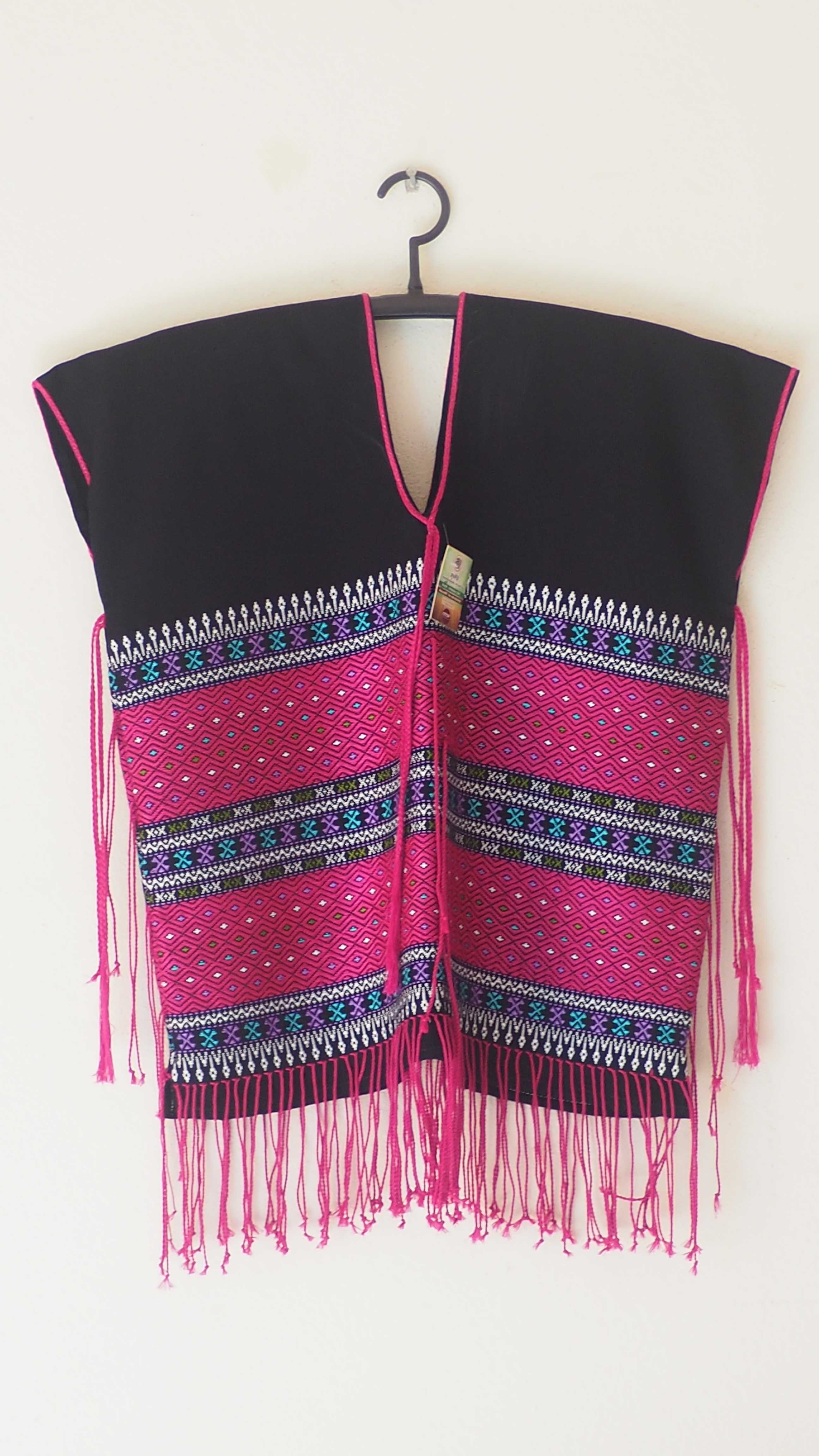 เสื้อกระเหรี่ยงทอมือ สีดำปูนแดง