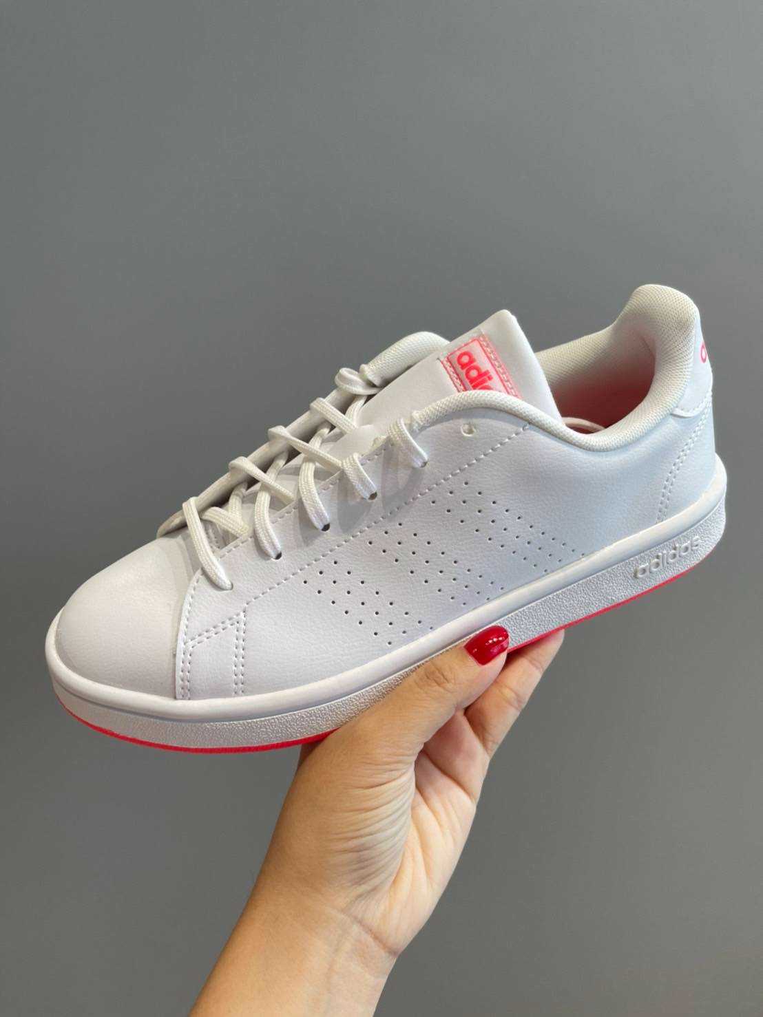 Adidas Advantage Base