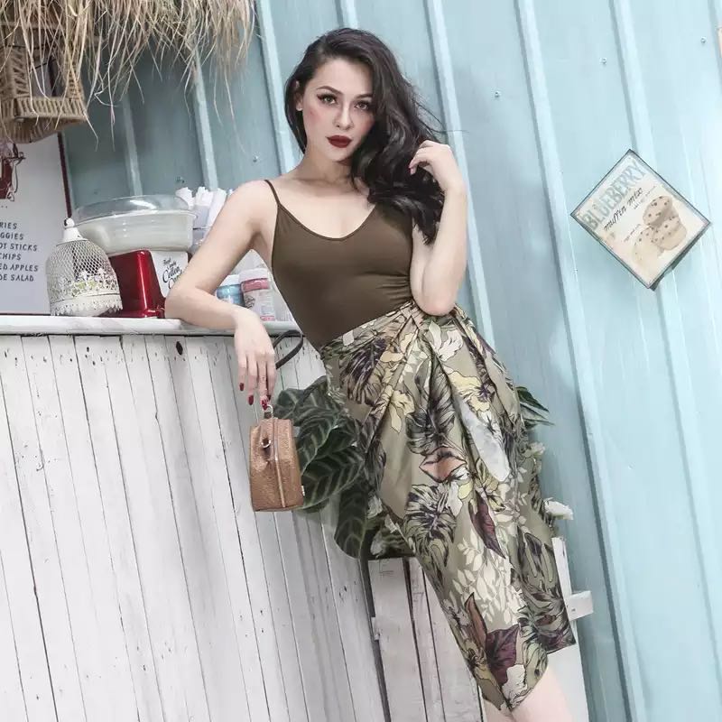 Hannah Vintage Satin Skirt