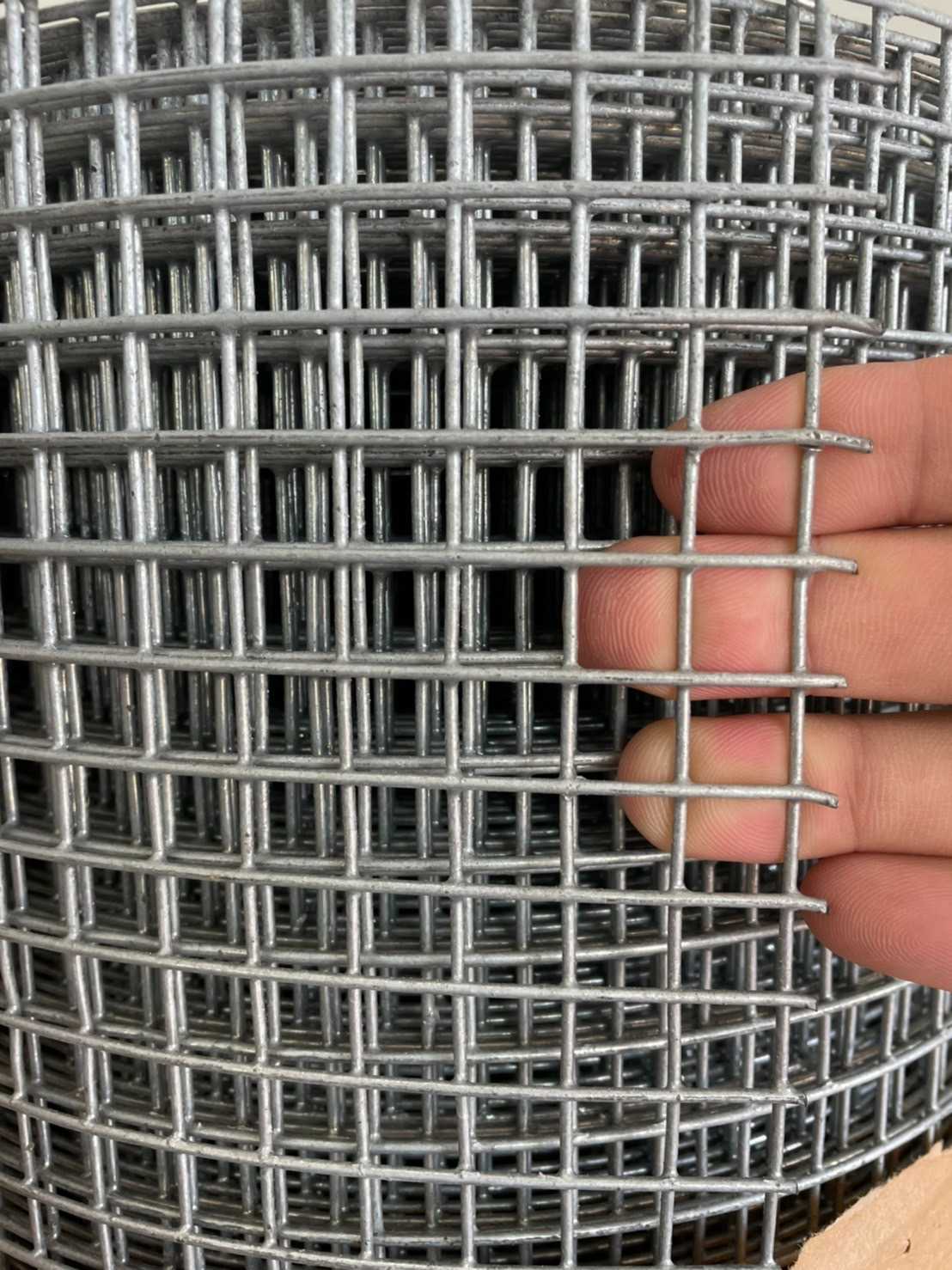 ลวดกรงนก 1/2 นิ้ว #16 (1.6mm) (1x15m.)