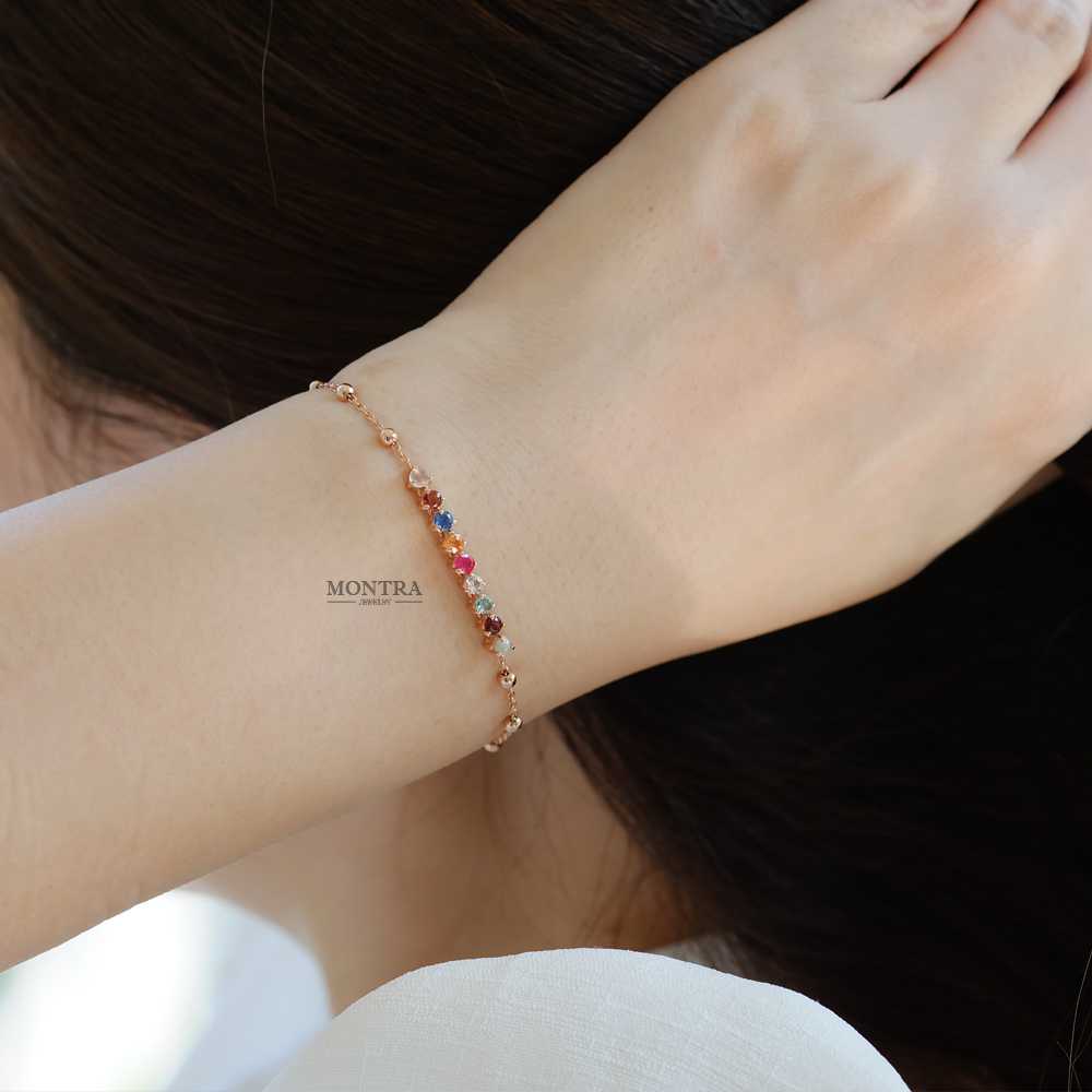[Pre-Order] สร้อยข้อมือนพเก้า พลอยเสริมดวง เงินแท้ S925 ฝังพลอยแท้ by Montra Jewelry
