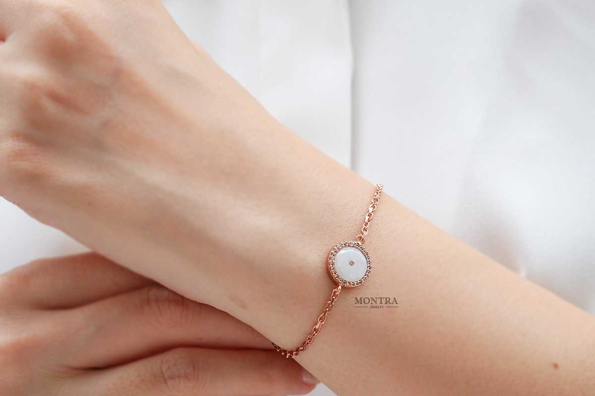 [Pre-Order] สร้อยข้อมือหยก พลอยเสริมดวง เงินแท้ S925 ฝังพลอยแท้ by Montra Jewelry
