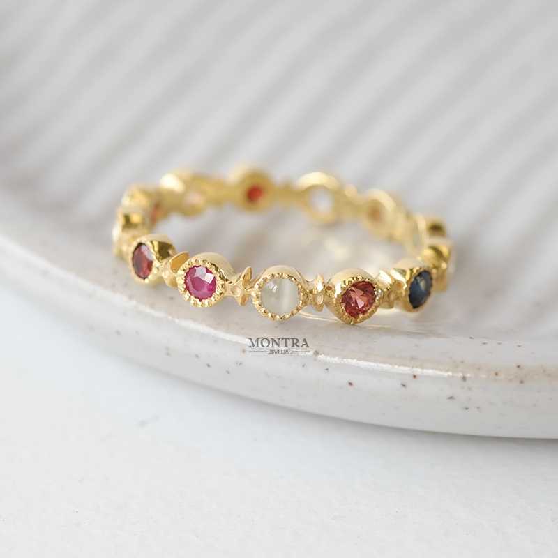 [Pre-Order] แหวนนพเก้า แหวนพลอยแท้ แหวนพลอยแท้เสริมดวง แหวนเงินแท้ S925 by Montra Jewelry