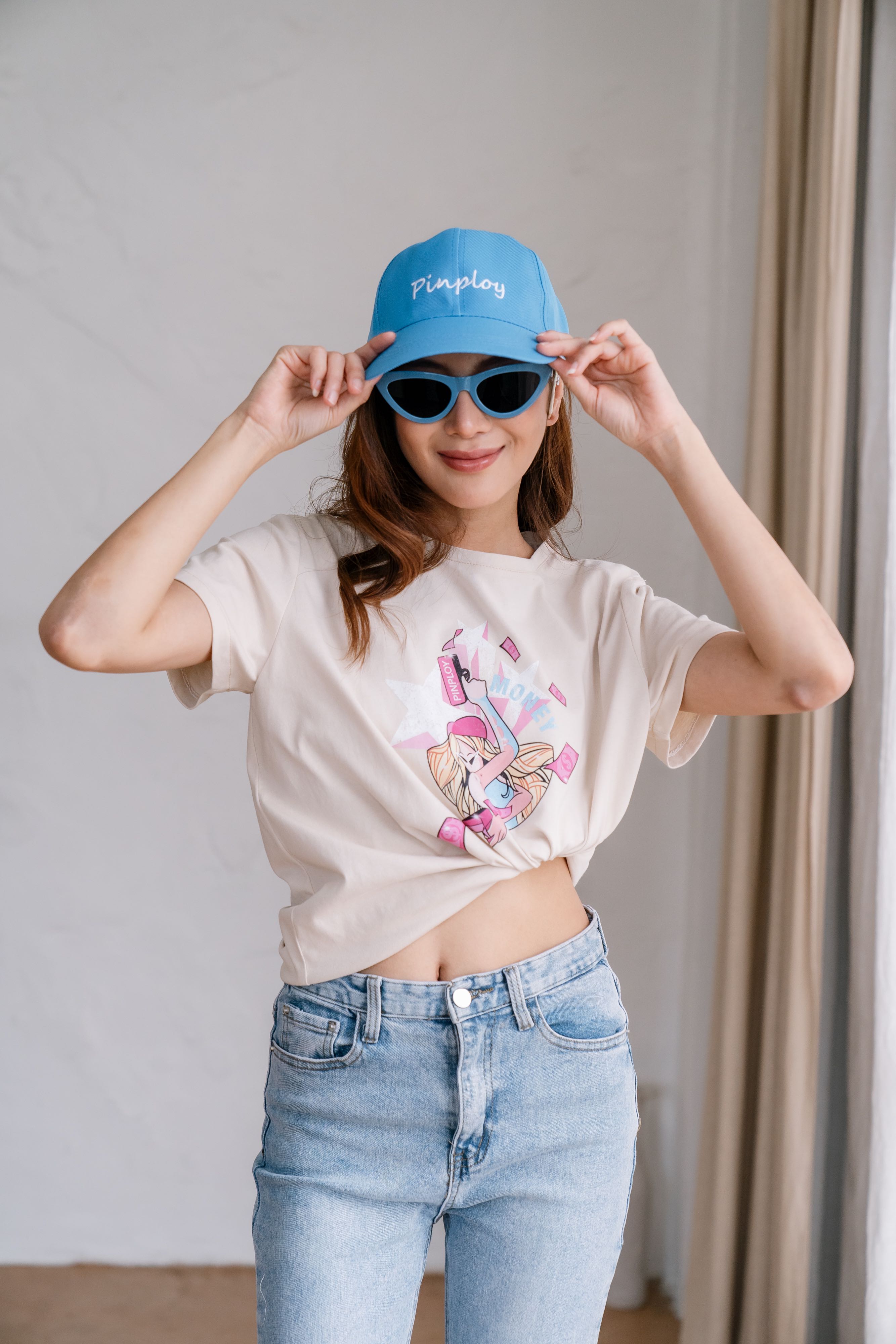 T - Shirt Money  Pinploy Closet (พร้อมส่ง)